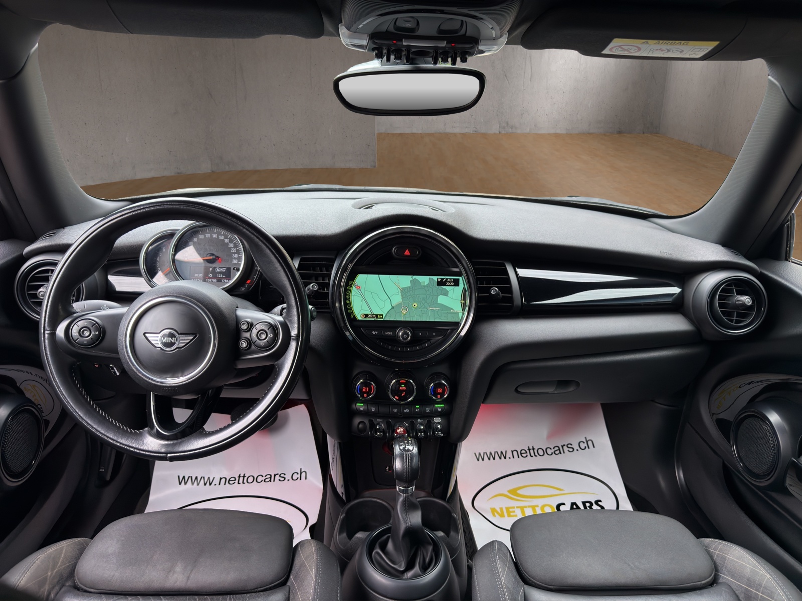 MINI Cooper Steptronic-image-7