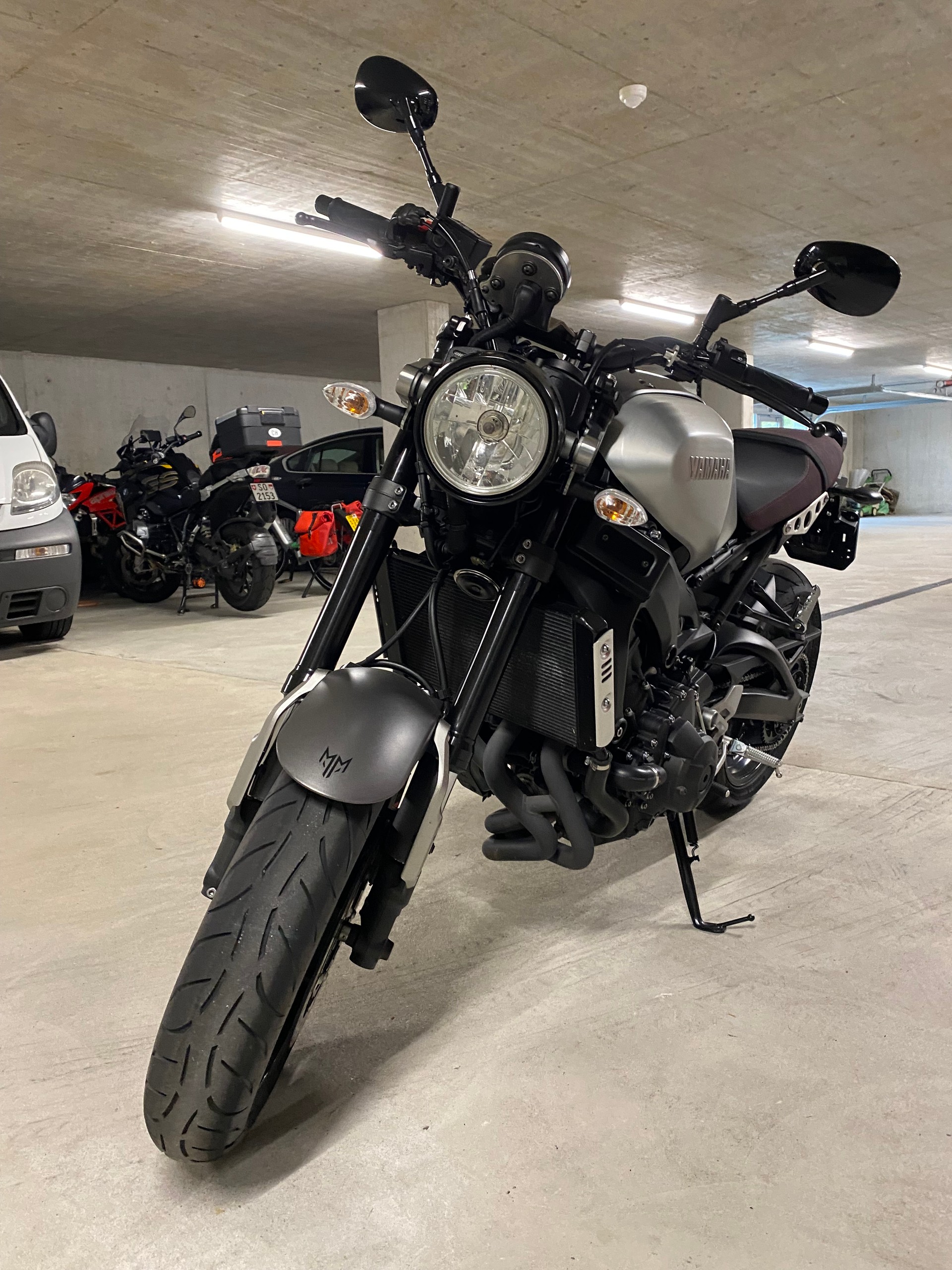 YAMAHA XSR 900-image-9