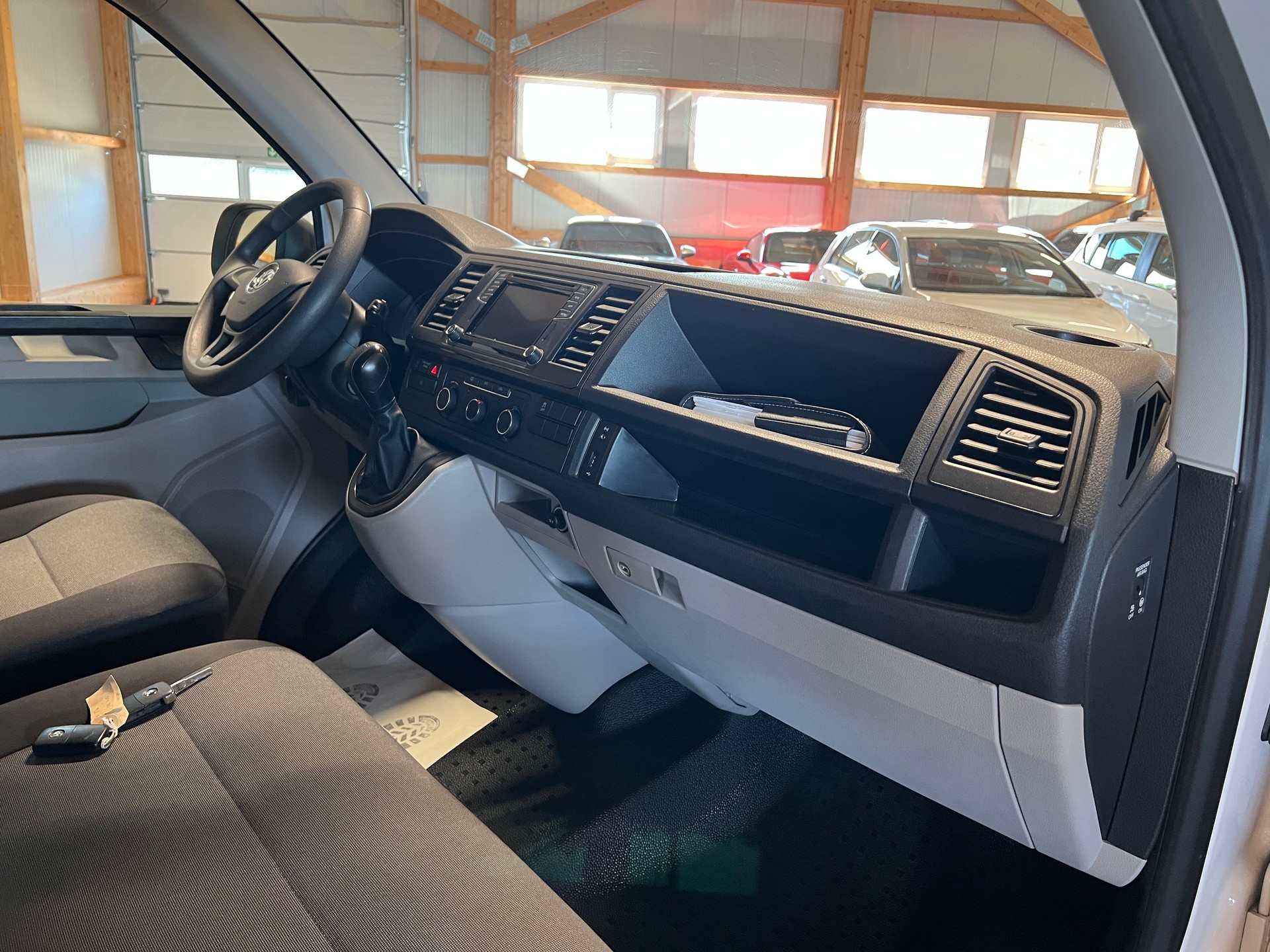 VW T6 2.0 TSI 4Motion DSG-image-11