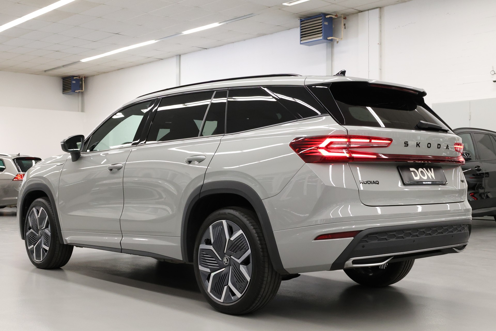 SKODA Kodiaq 2.0 TDI SportLine-showroom-element-3