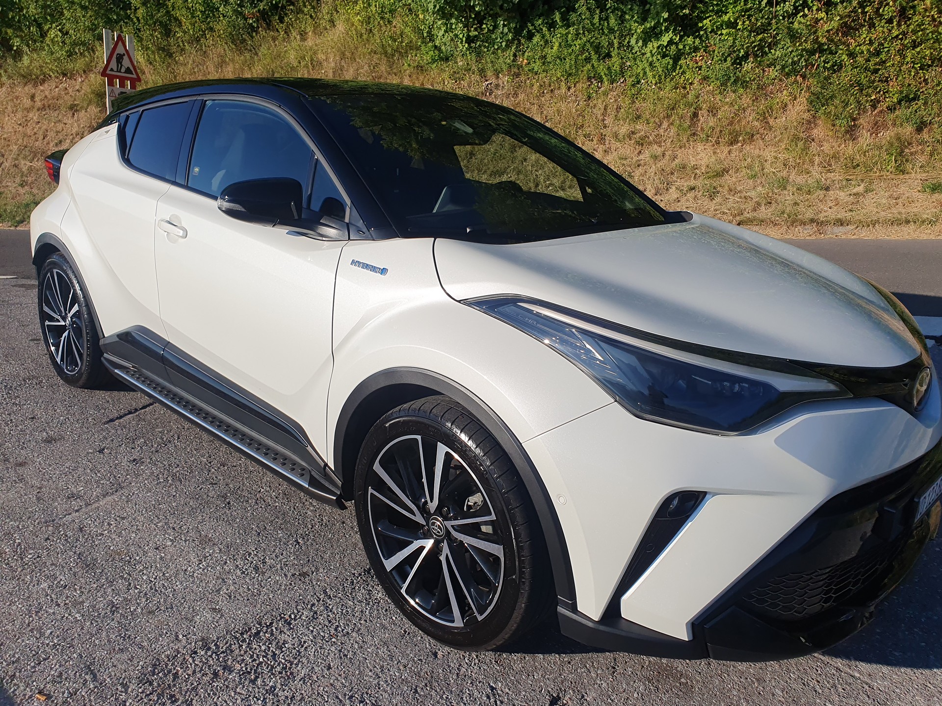 TOYOTA 2.0 VVTi HSD GR Sport