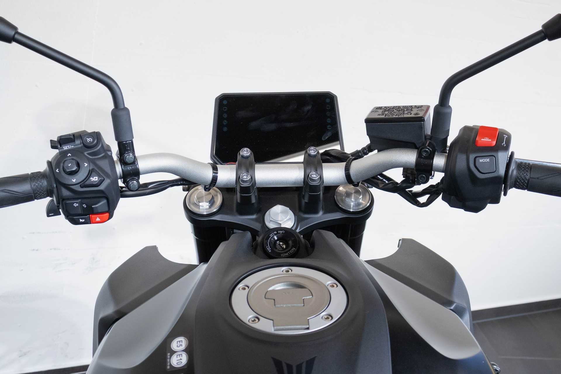 YAMAHA MT-07 Y-AMT-image-12