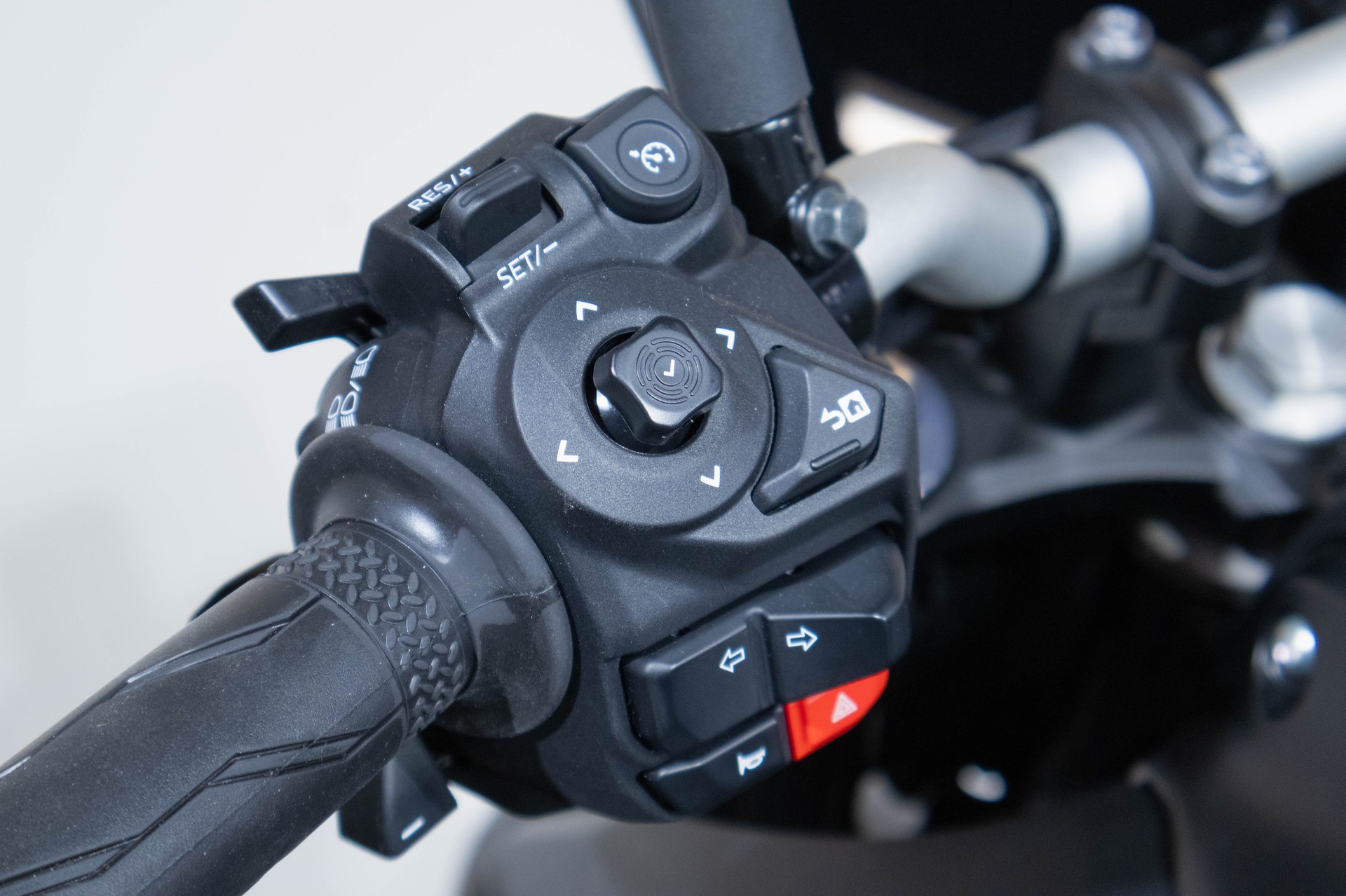 YAMAHA MT-07 Y-AMT-image-14