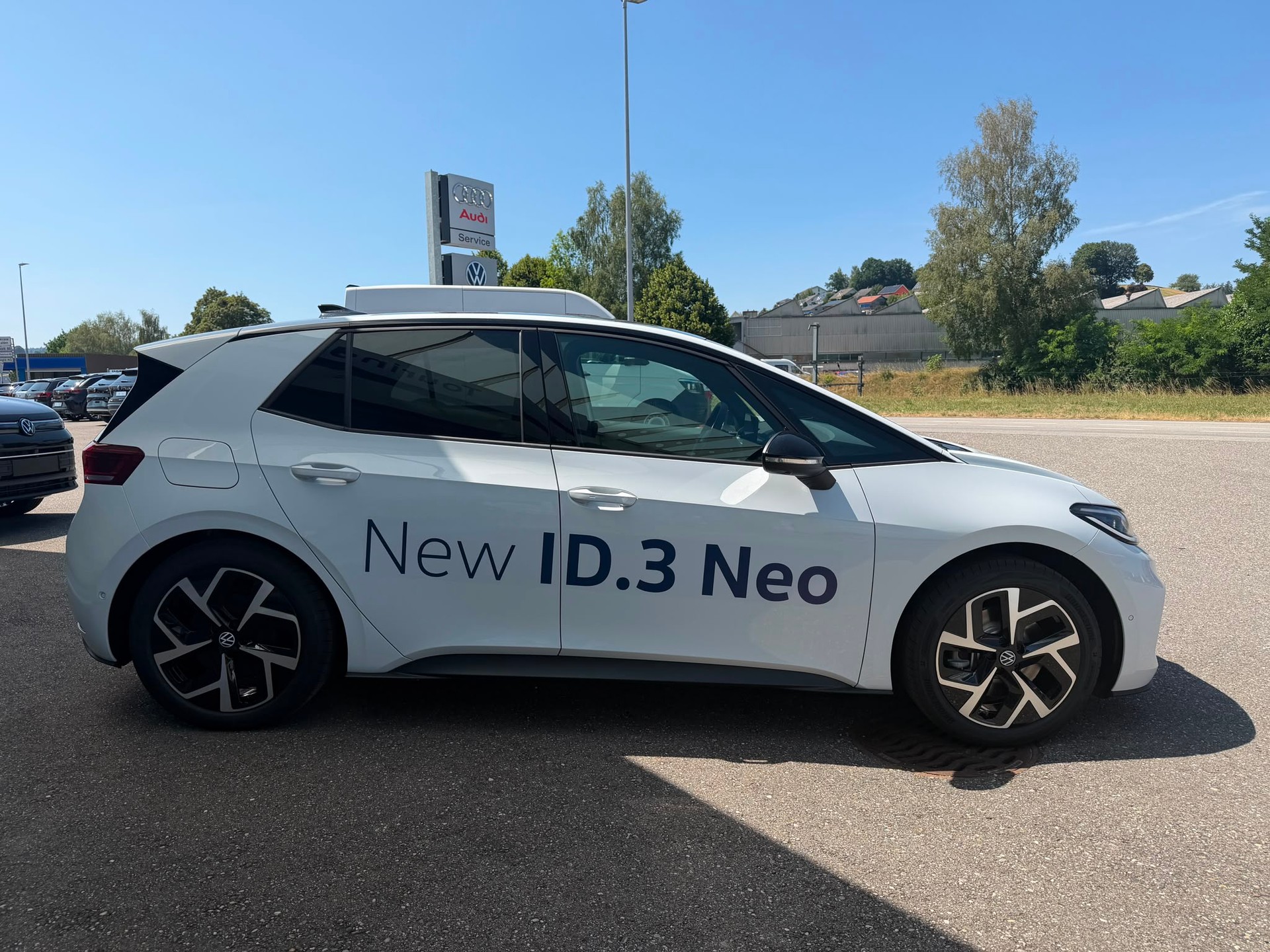 VW ID.3 Neo 79 kWh 231 PS Style-image-5