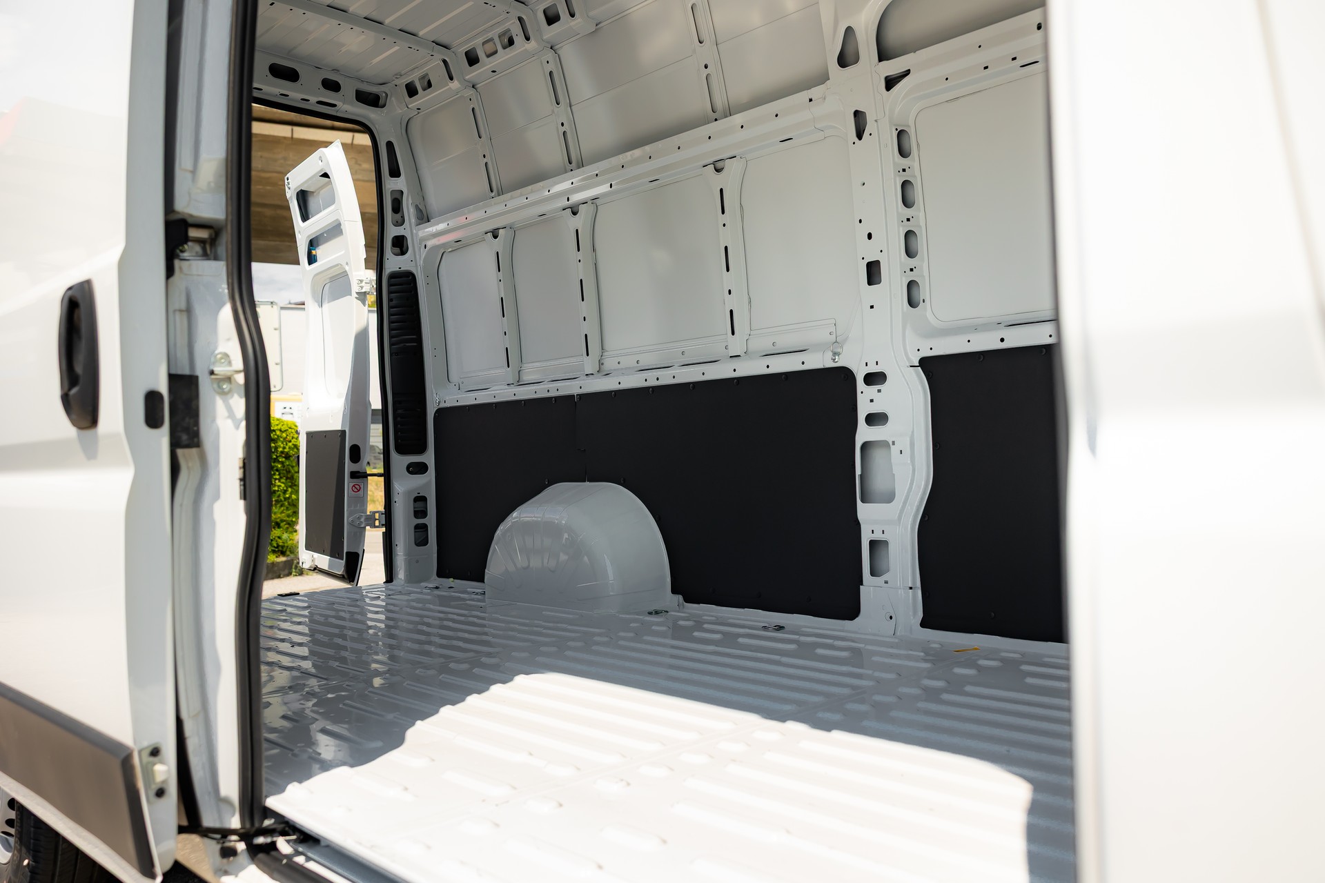 FIAT Ducato Maxi 35+ L4H3 A8-image-12