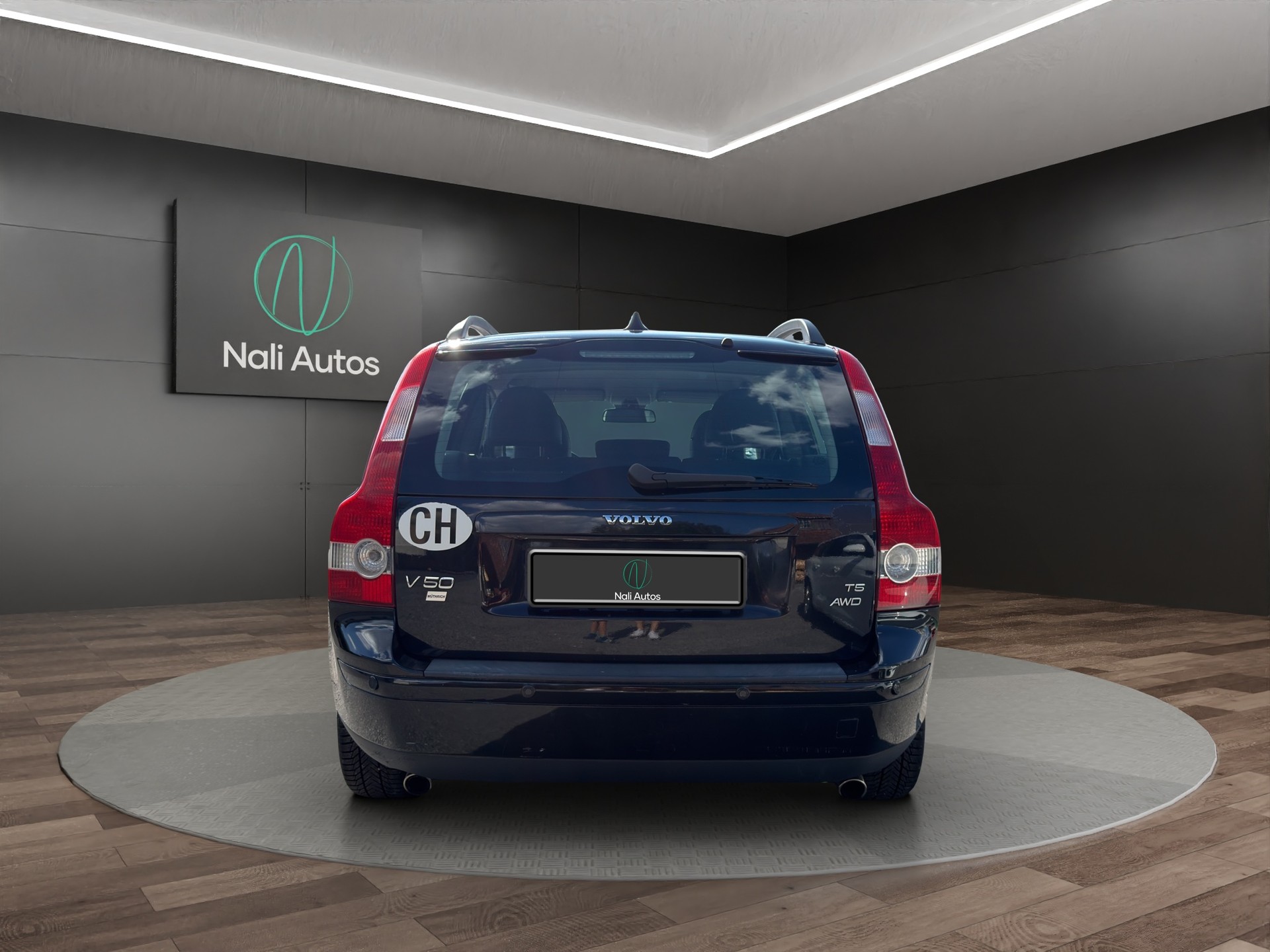 VOLVO V50 T5 AWD Momentum-image-5