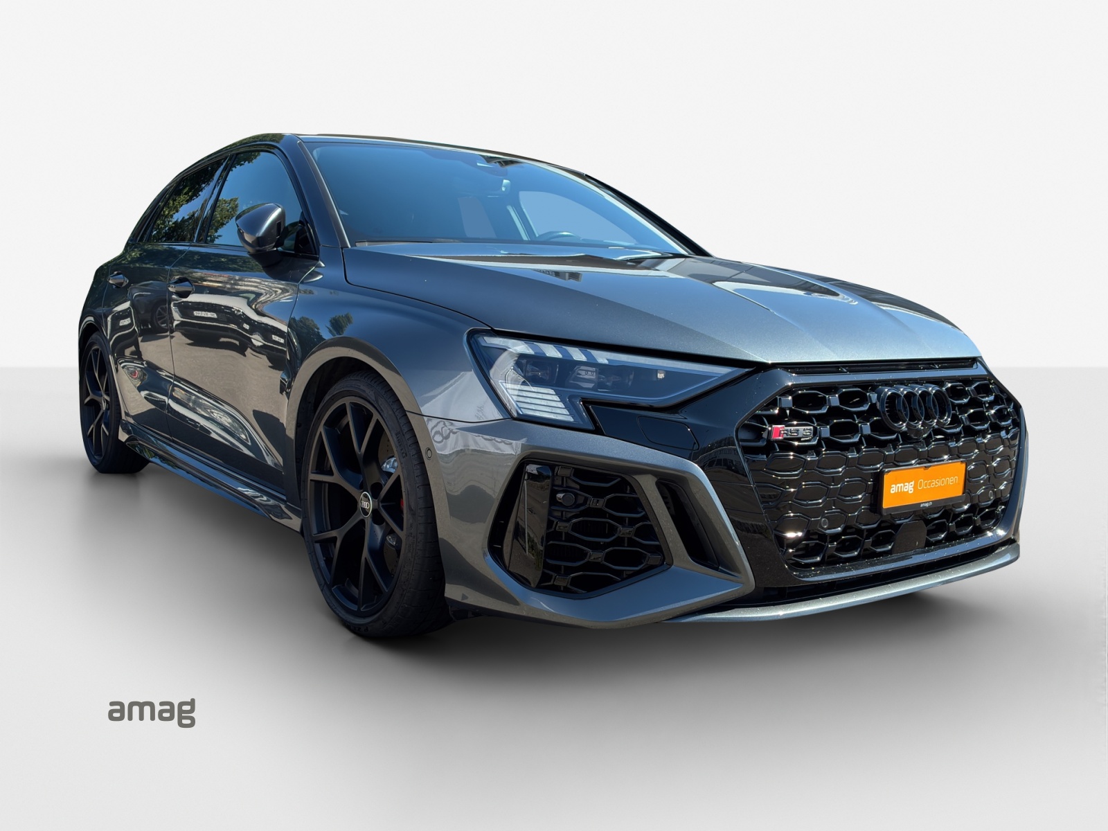 AUDI RS3 Sportback 2.5 TSI quattro S-tronic-image-5