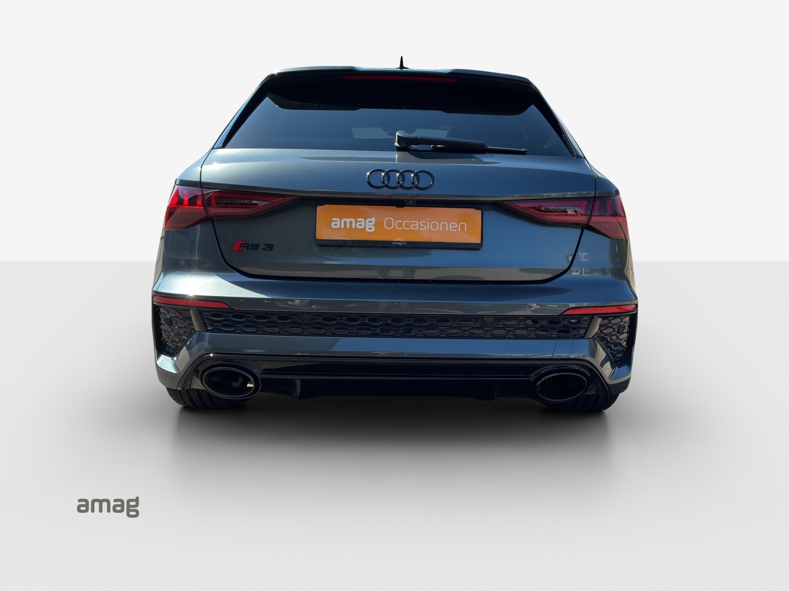 AUDI RS3 Sportback 2.5 TSI quattro S-tronic-showroom-element-3