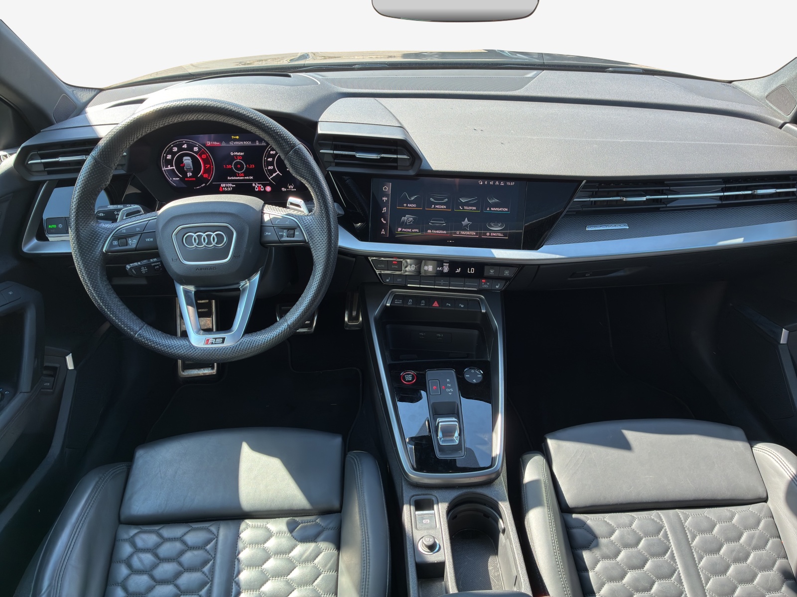 AUDI RS3 Sportback 2.5 TSI quattro S-tronic-image-8