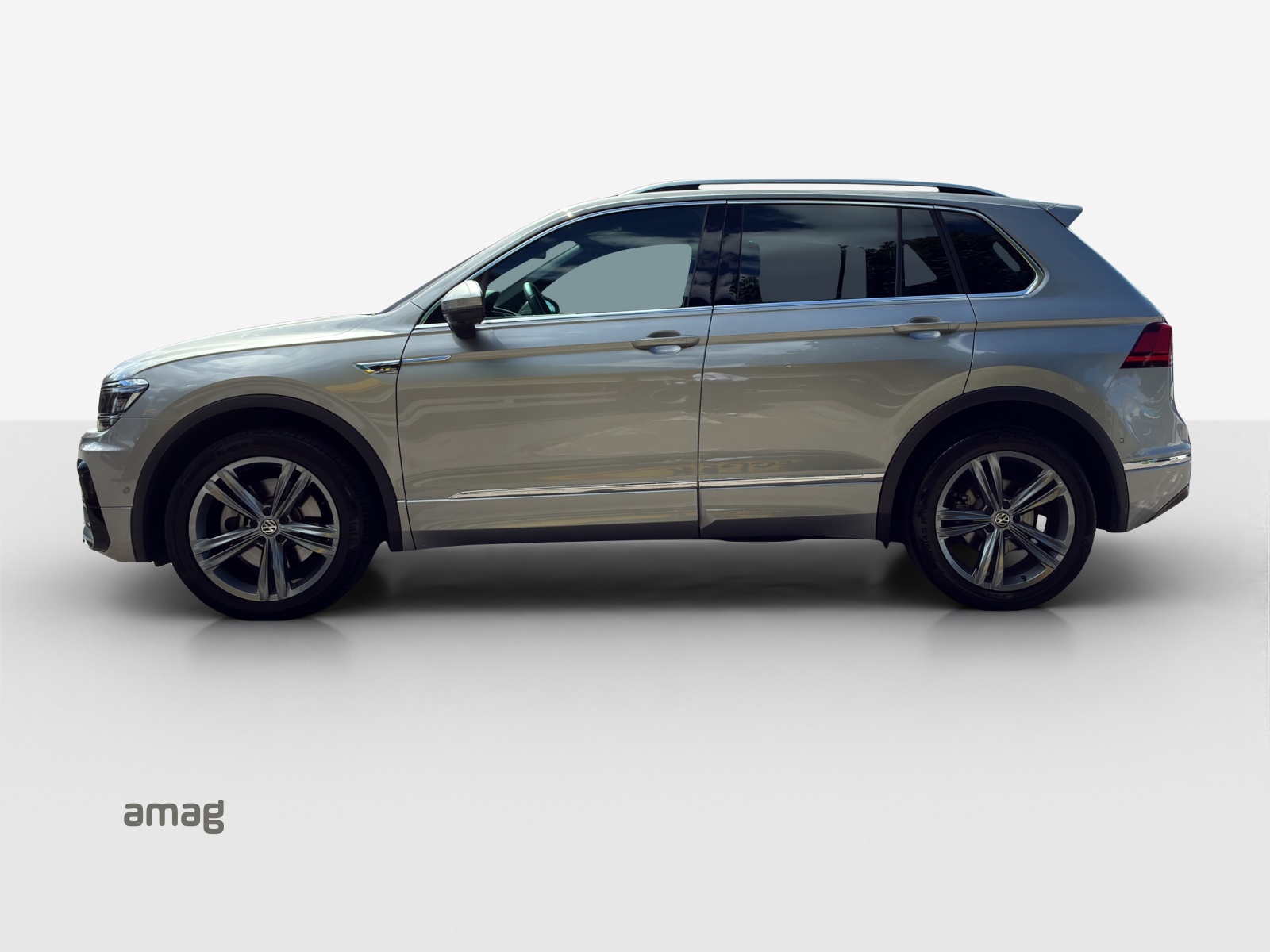 VW Tiguan 2.0TSI Highline 4Motion DSG-showroom-element-1