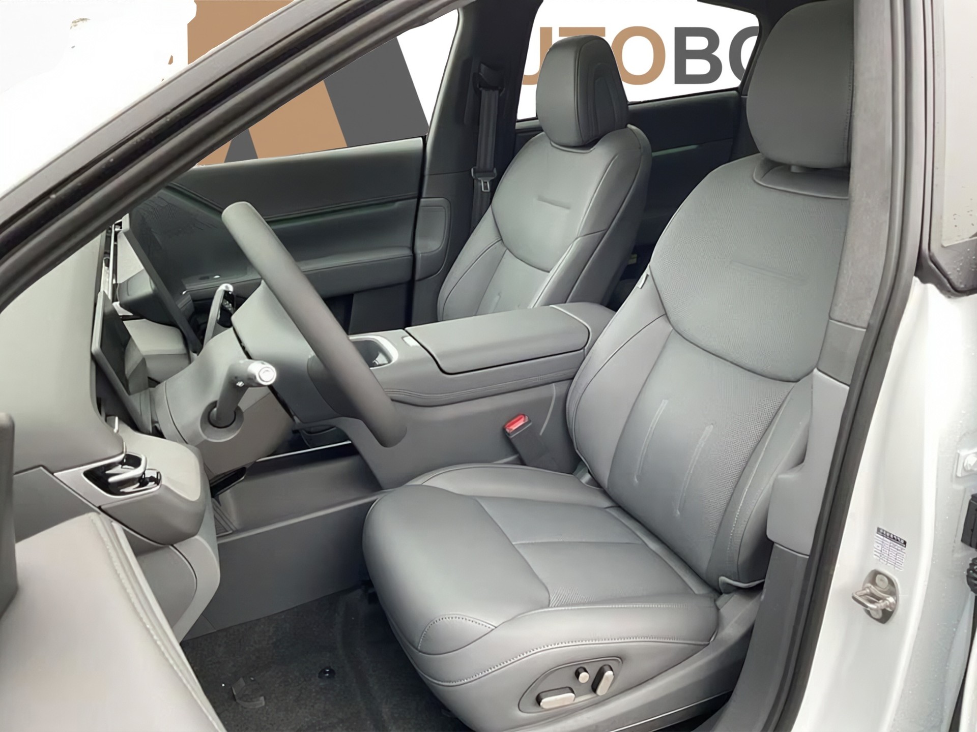 XPENG G6 80kWh Performance AWD-image-17