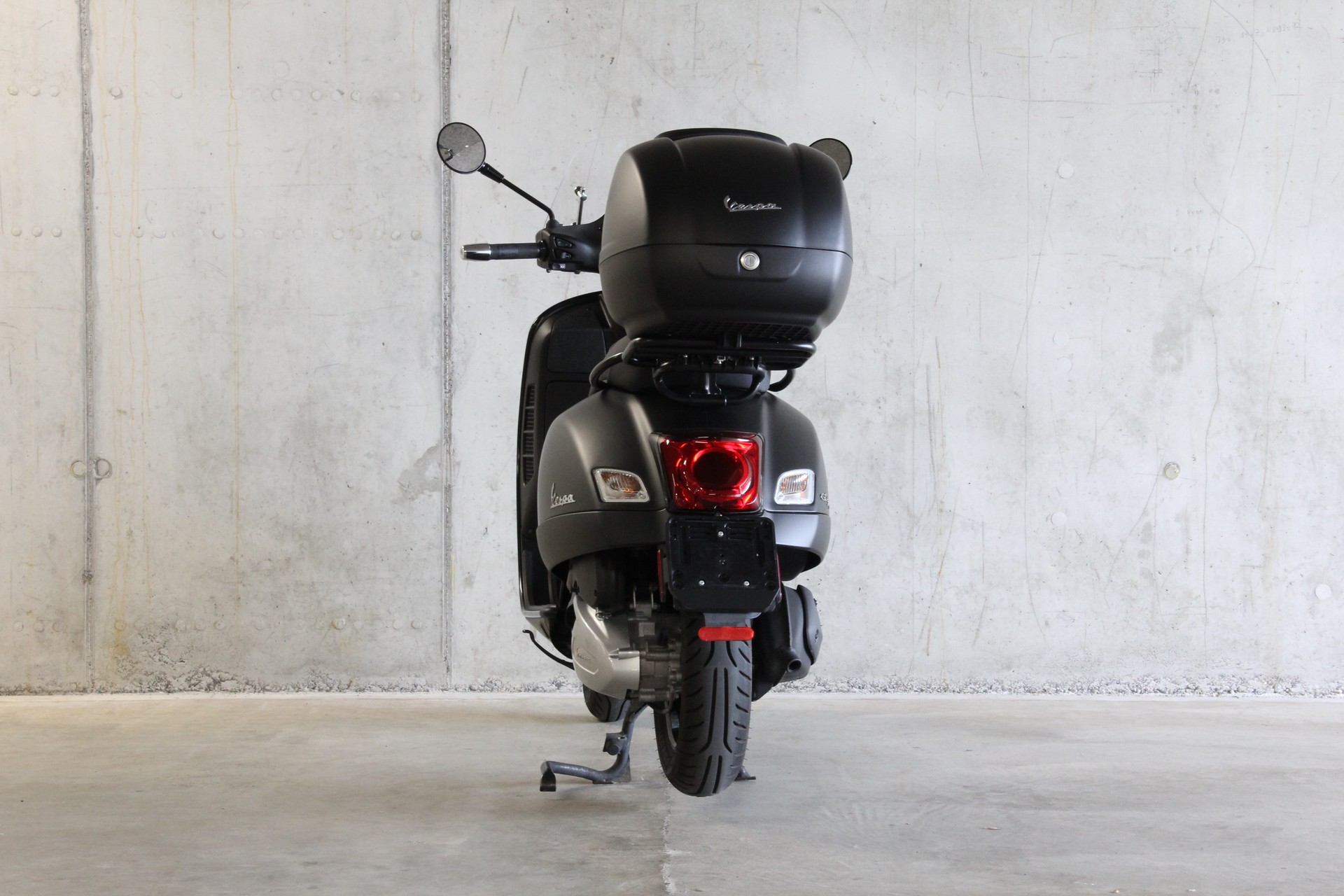 PIAGGIO Vespa GTS 300 HPE Super Notte ABS/ASR-image-5