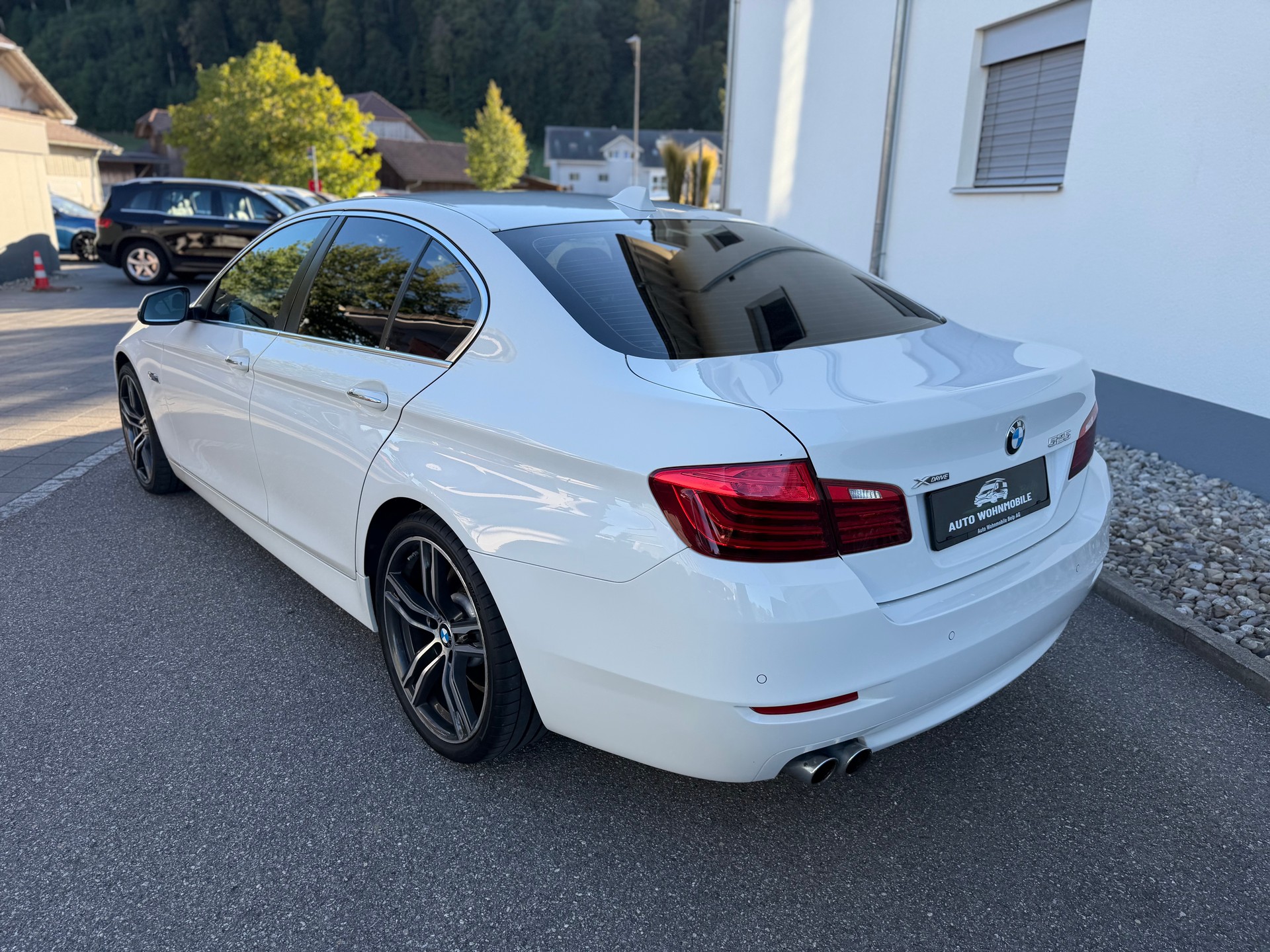 BMW 525d xDrive Steptronic-image-13