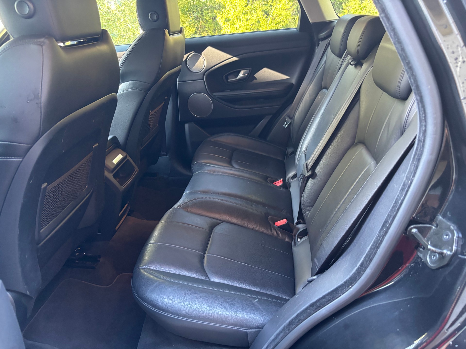 LAND ROVER Range Rover Evoque 2.0 TD4 SE Dynamic AT9-image-7
