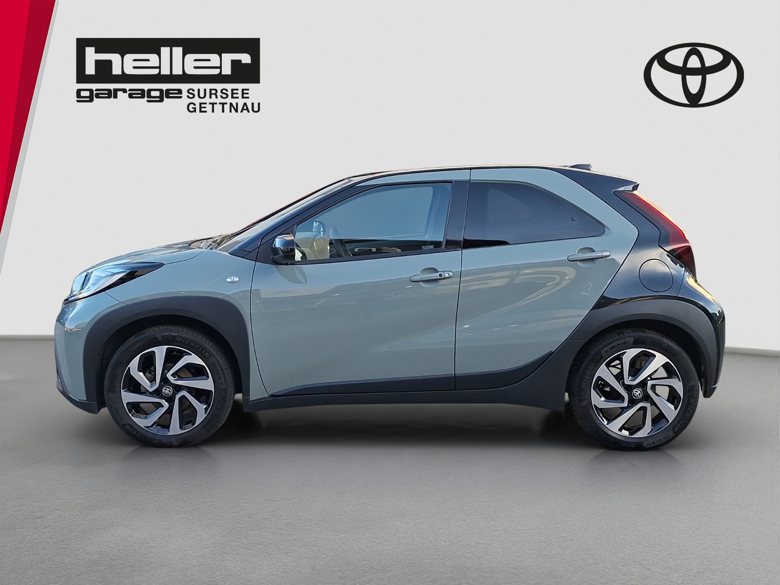 TOYOTA Aygo X 1.0 VVT-i Trend-showroom-element-1