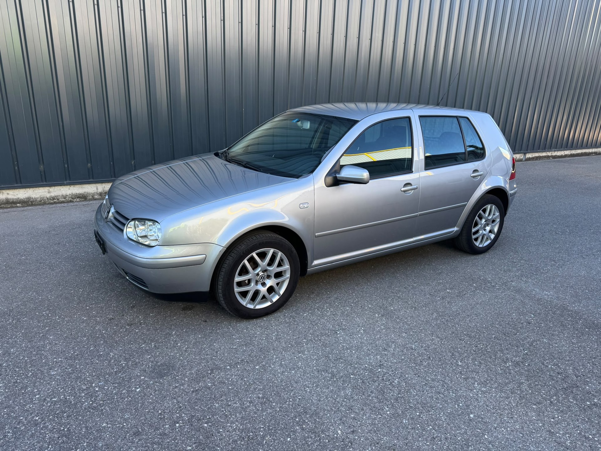 VW Golf 1.6 16V Pacific