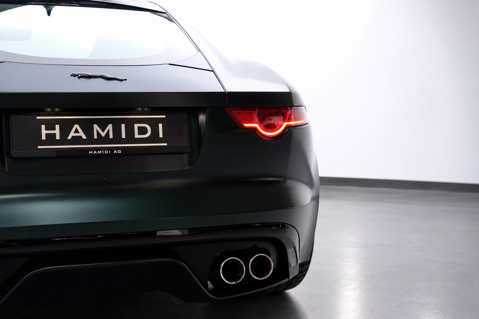 JAGUAR F-Type Coupé R 5.0 V8 S/C AWD-image-7