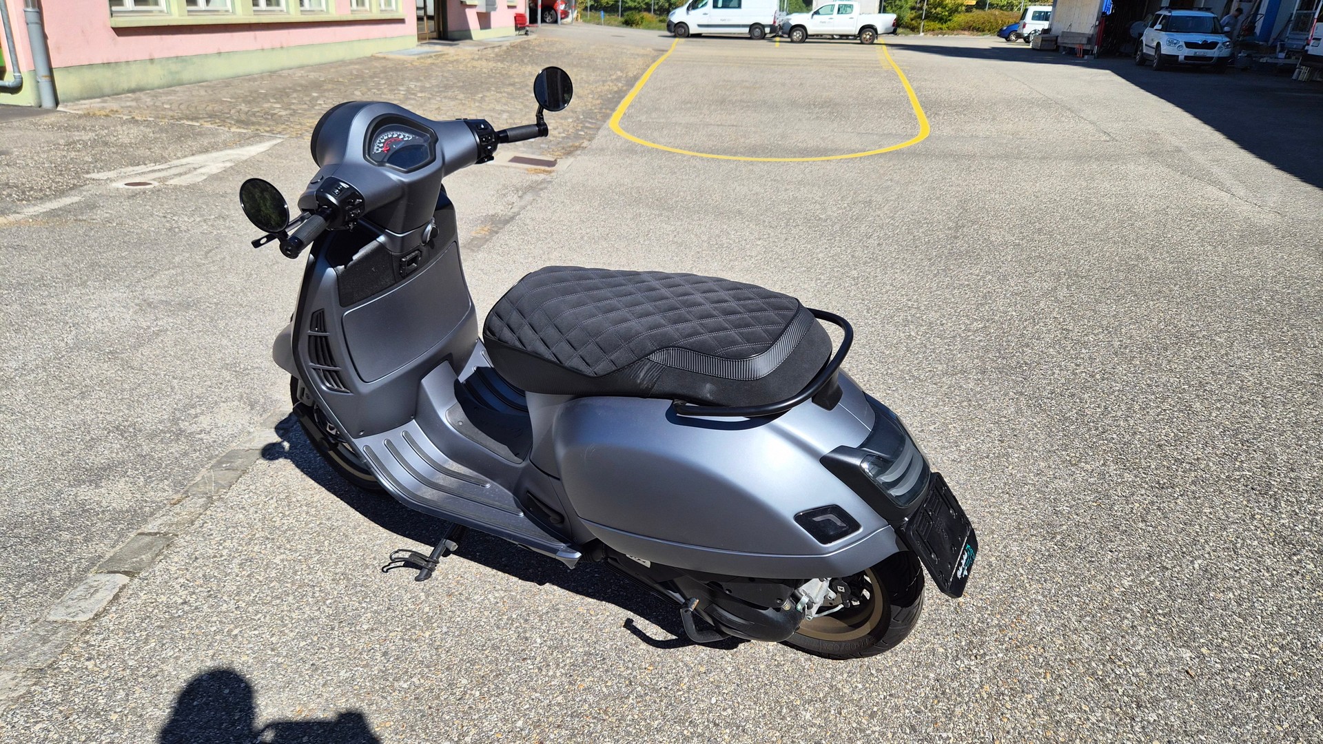 PIAGGIO Vespa GTS 125 Super Sport RST Euro 5+-image-8