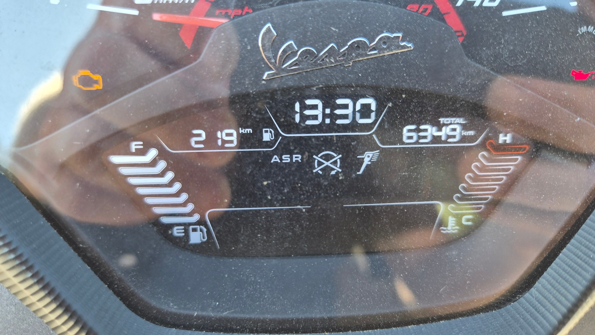 PIAGGIO Vespa GTS 125 Super Sport RST Euro 5+-image-15