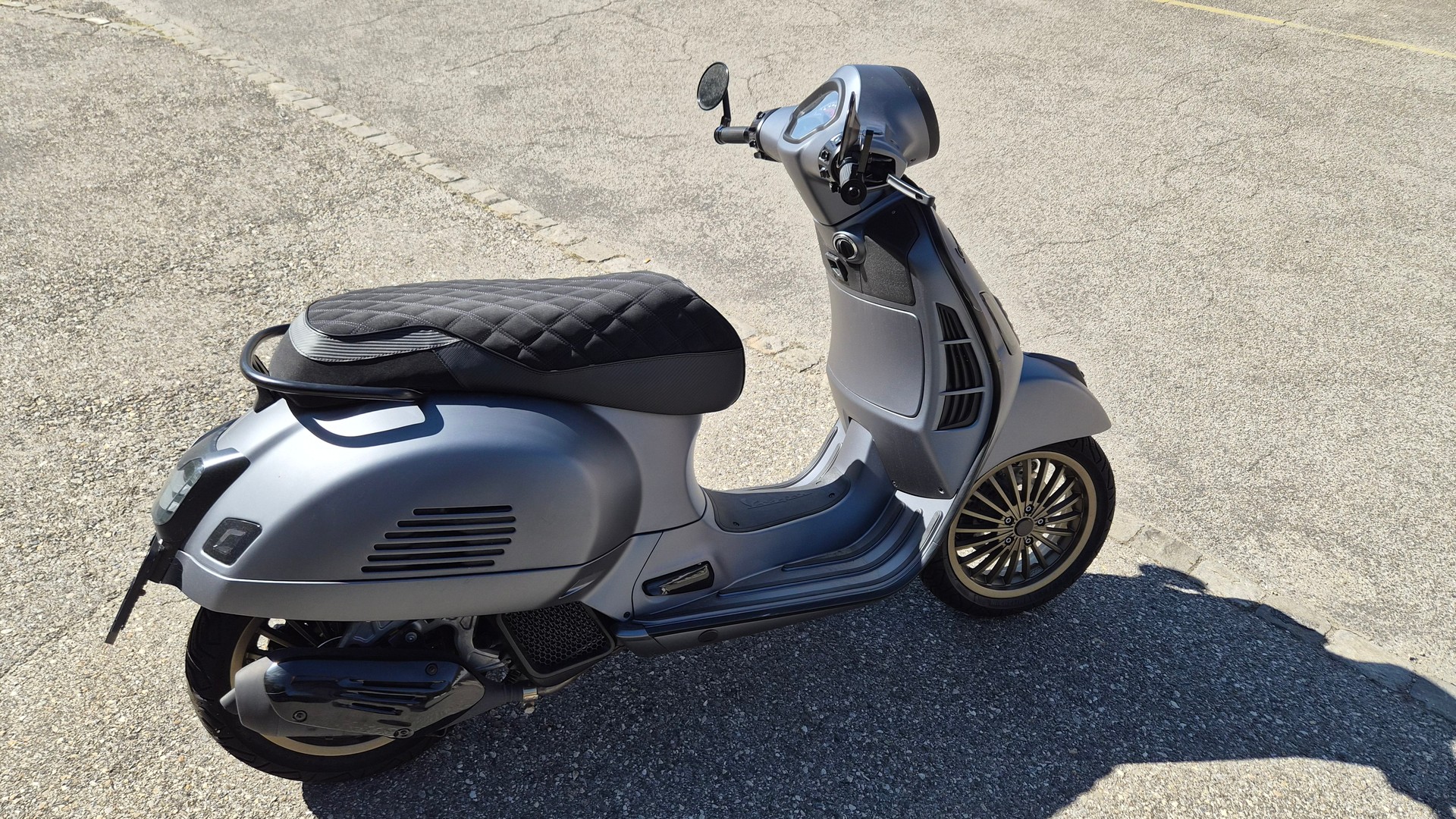 PIAGGIO Vespa GTS 125 Super Sport RST Euro 5+-image-14