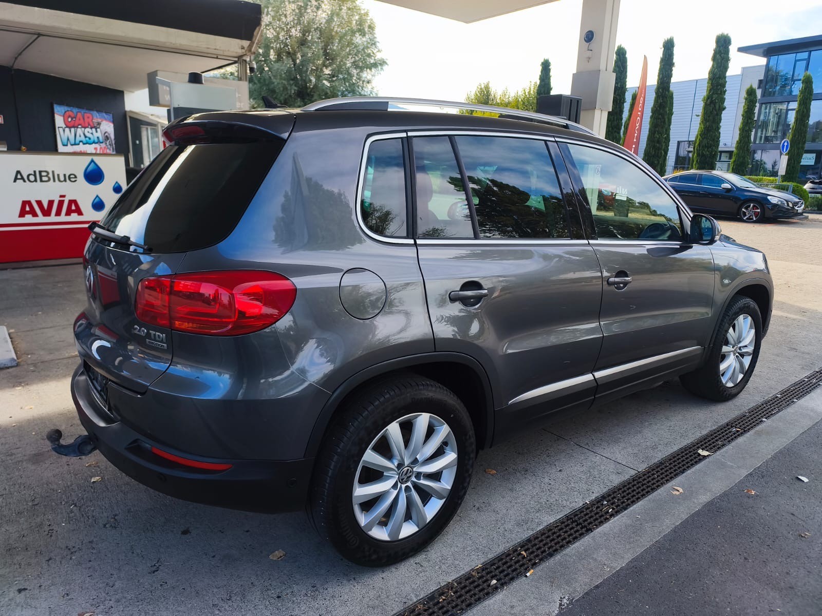 VW Tiguan 2.0 TDI BMT Cup 4Motion DSG-showroom-element-2