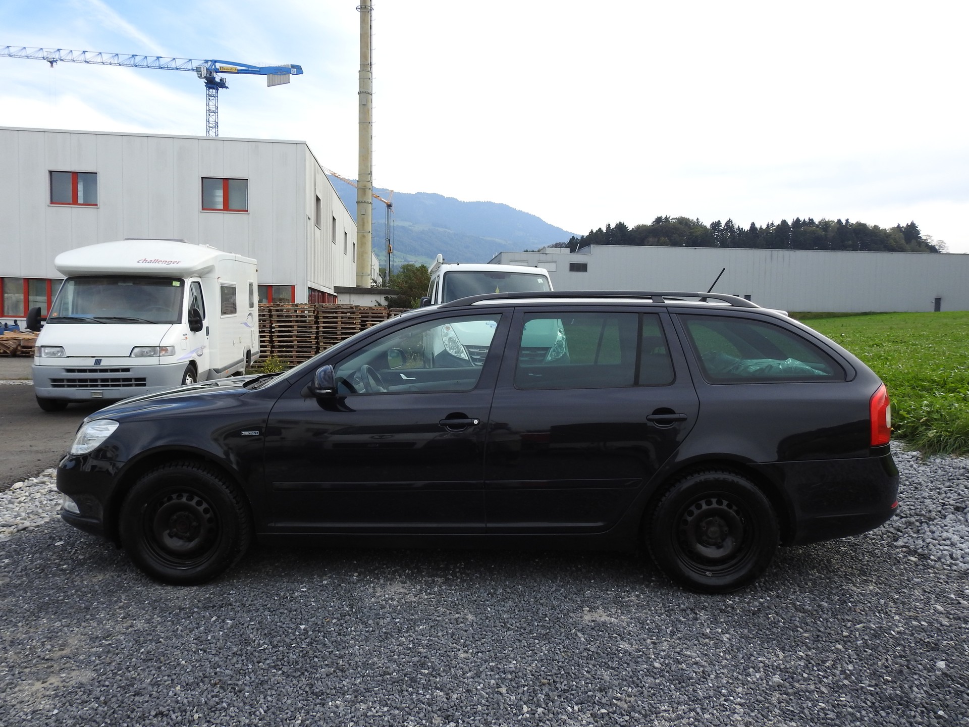 SKODA Octavia Combi 1.4 TSI Ambition-showroom-element-2