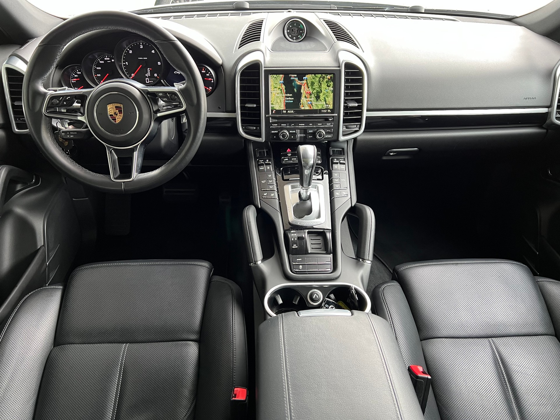 PORSCHE Cayenne Diesel-image-6