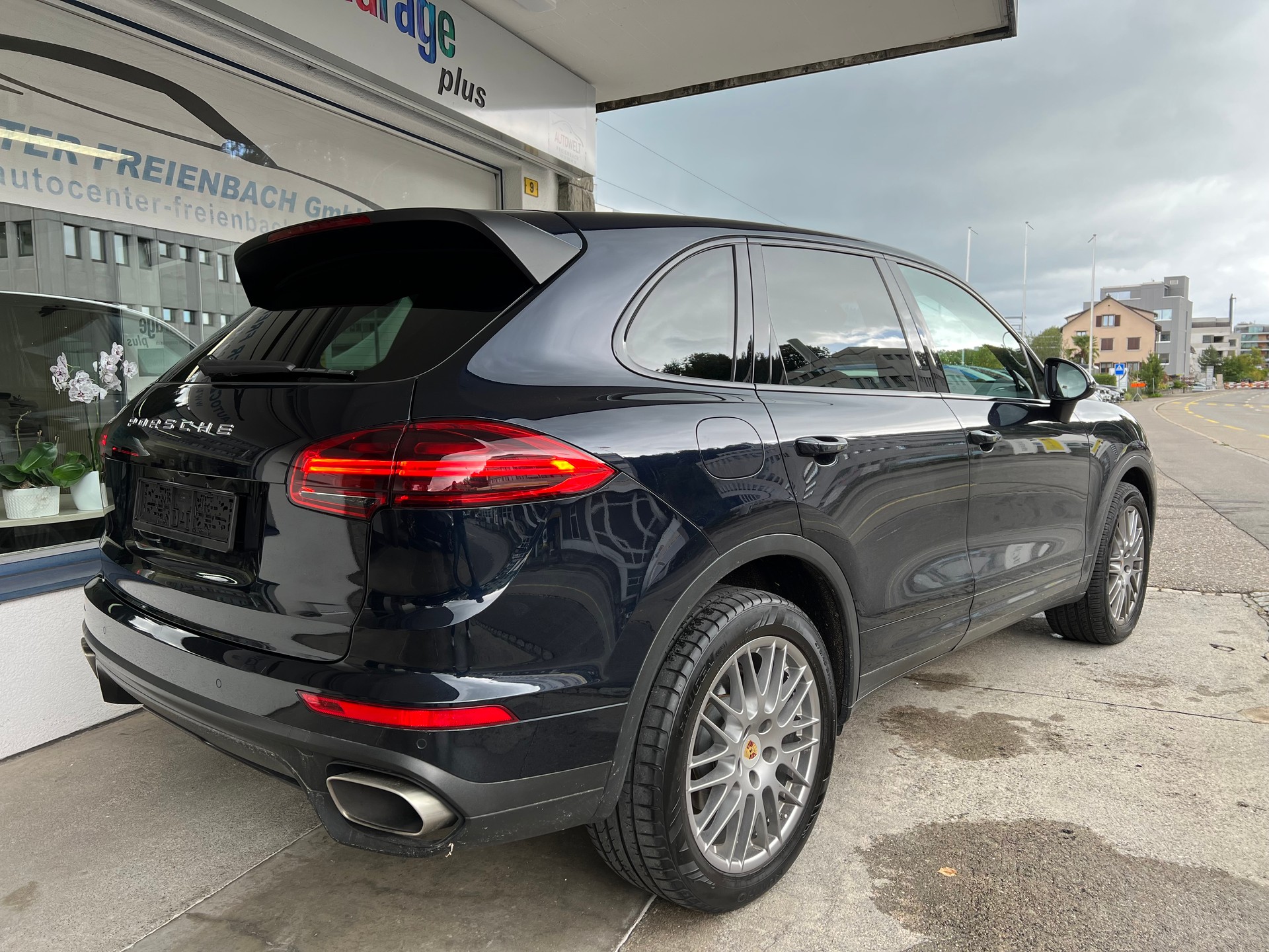 PORSCHE Cayenne Diesel-image-4