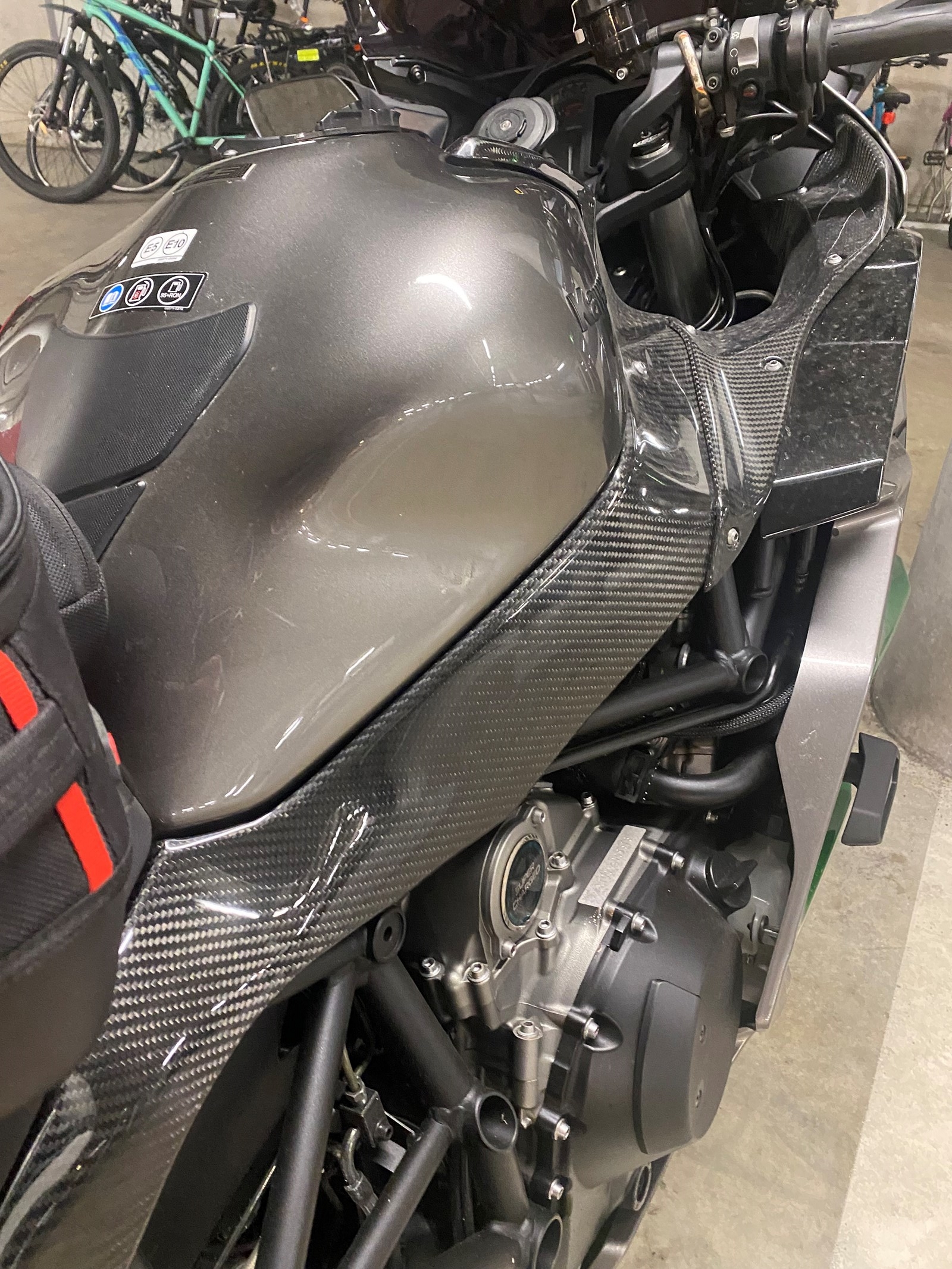 KAWASAKI Ninja H2 SX SE+ Performance Tourer ABS-image-2