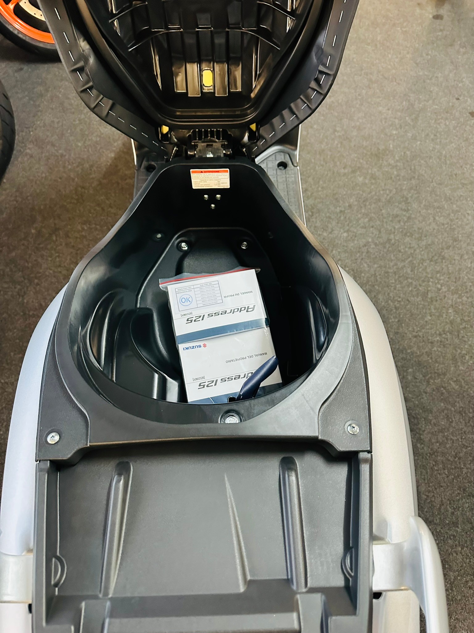 SUZUKI ADDRESS 125-image-4