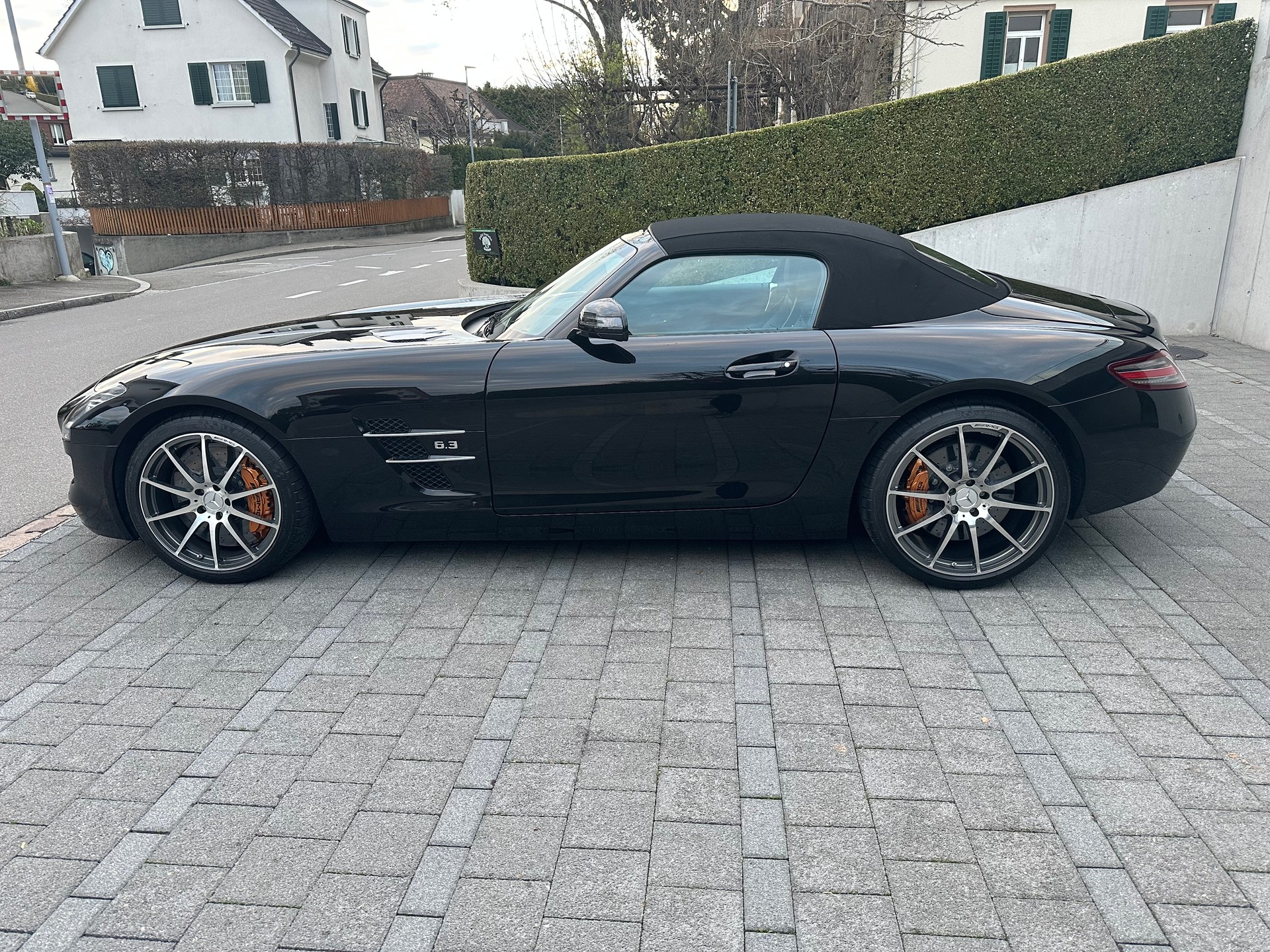 MERCEDES-BENZ SLS 63 AMG Speedshift