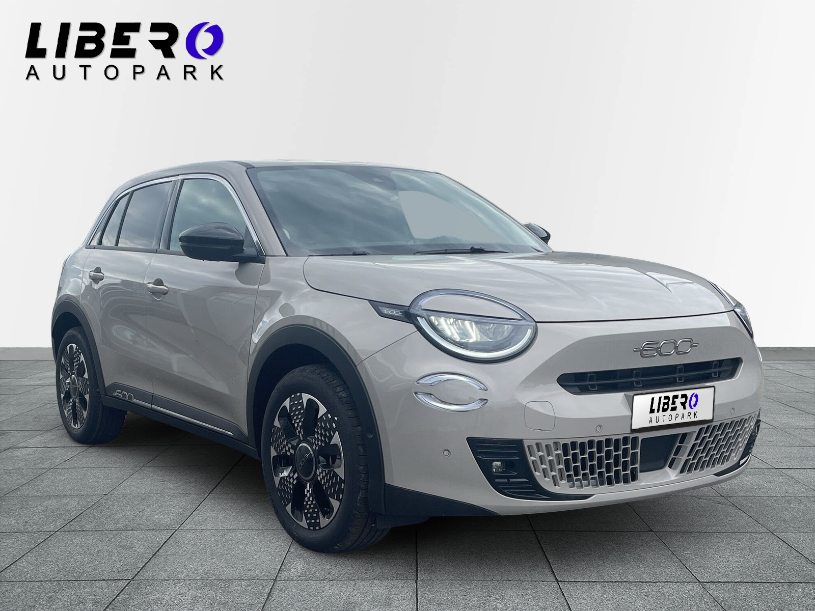 FIAT 600 1.2 Hybrid 145 La Prima-image-3