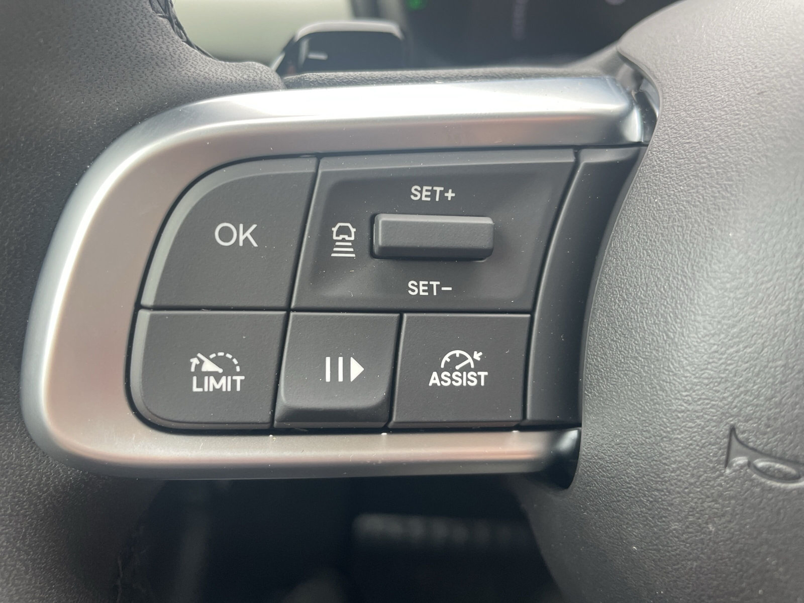 FIAT 600 1.2 Hybrid 145 La Prima-image-11