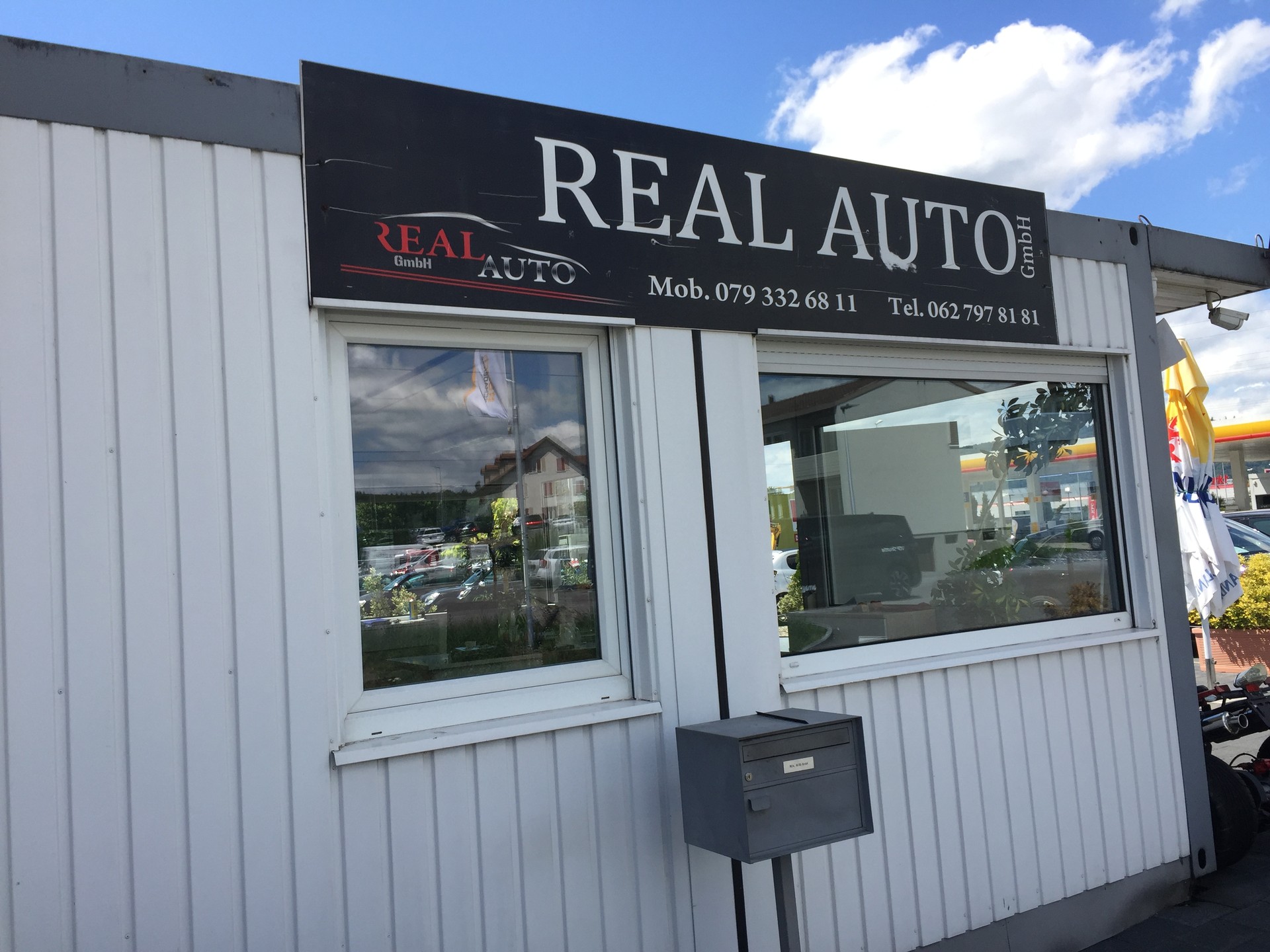 BMW Z4 3.0i Roadster-image-13