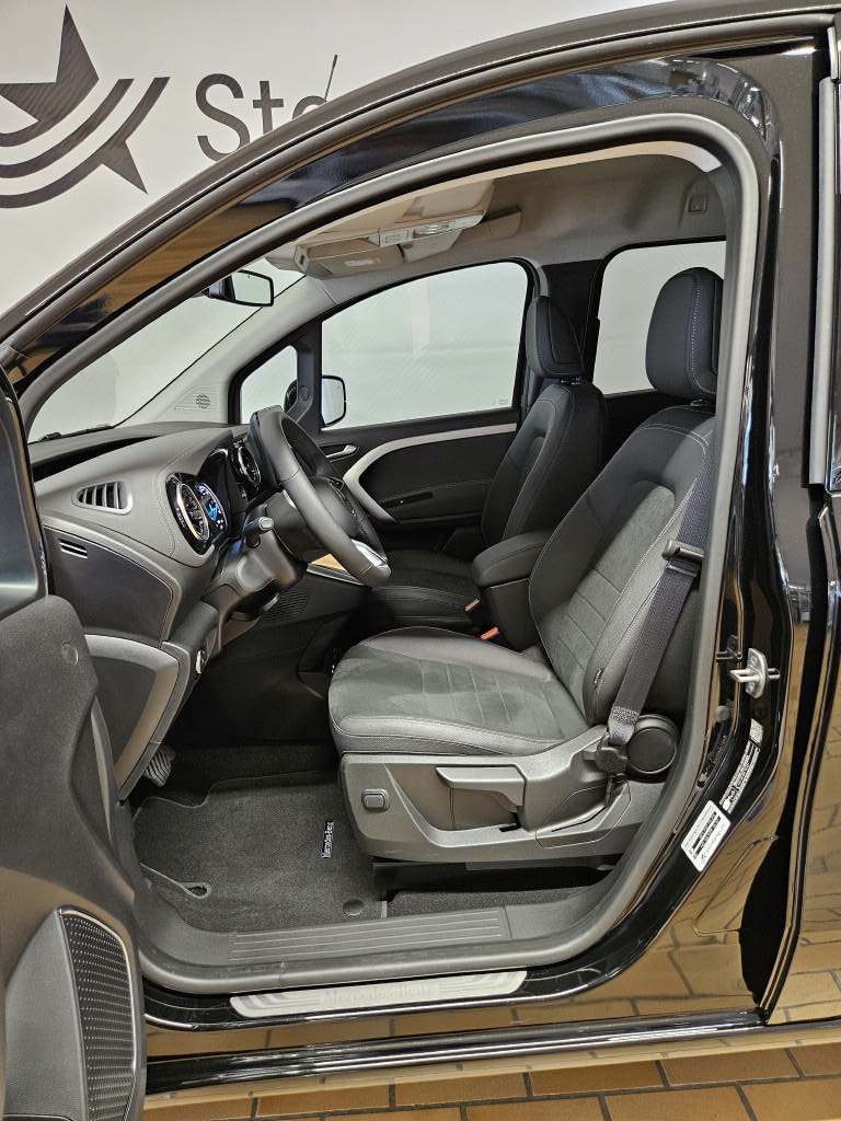 MERCEDES-BENZ EQT 200 Progressive Van-image-4