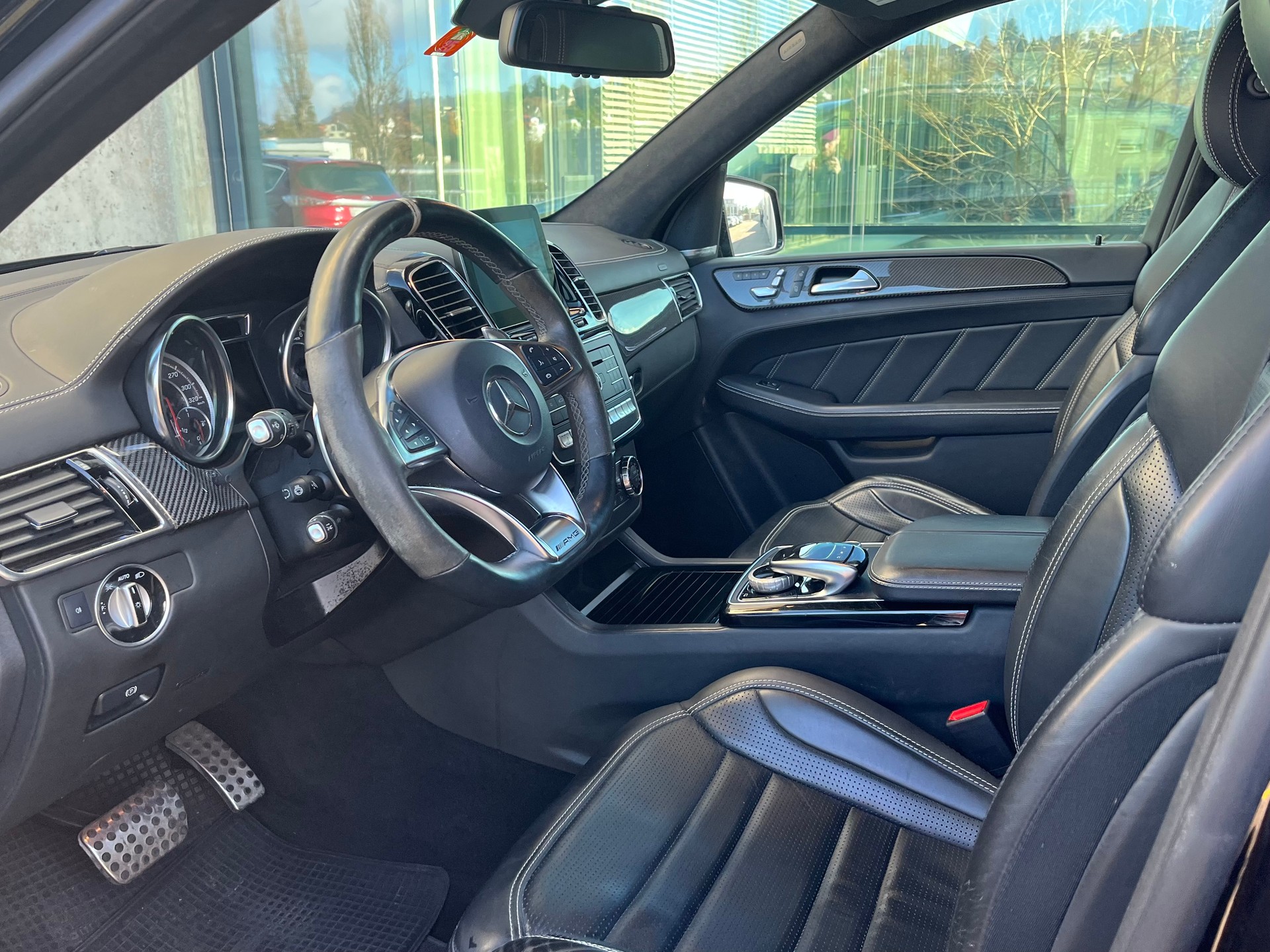 MERCEDES-BENZ GLE 63 S AMG 4Matic Speedshift Plus 7G-Tronic-image-4