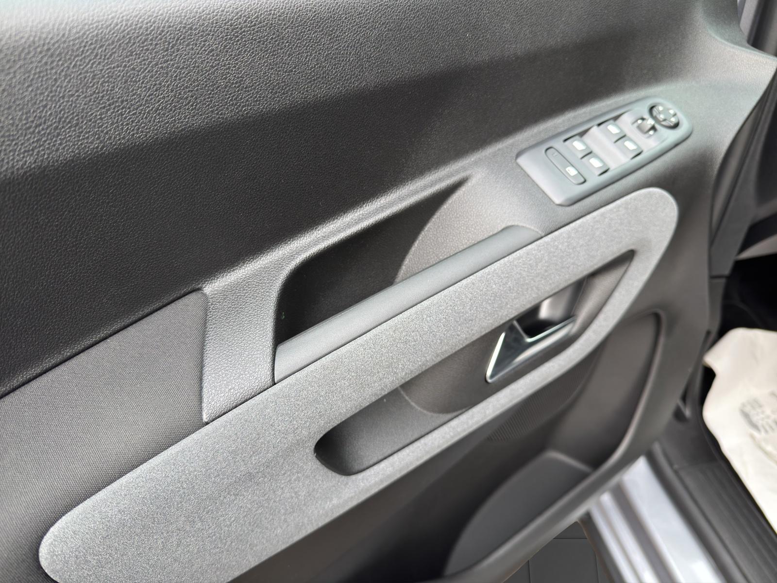 PEUGEOT Rifter 1.5 BlueHDi 130 GT-image-17