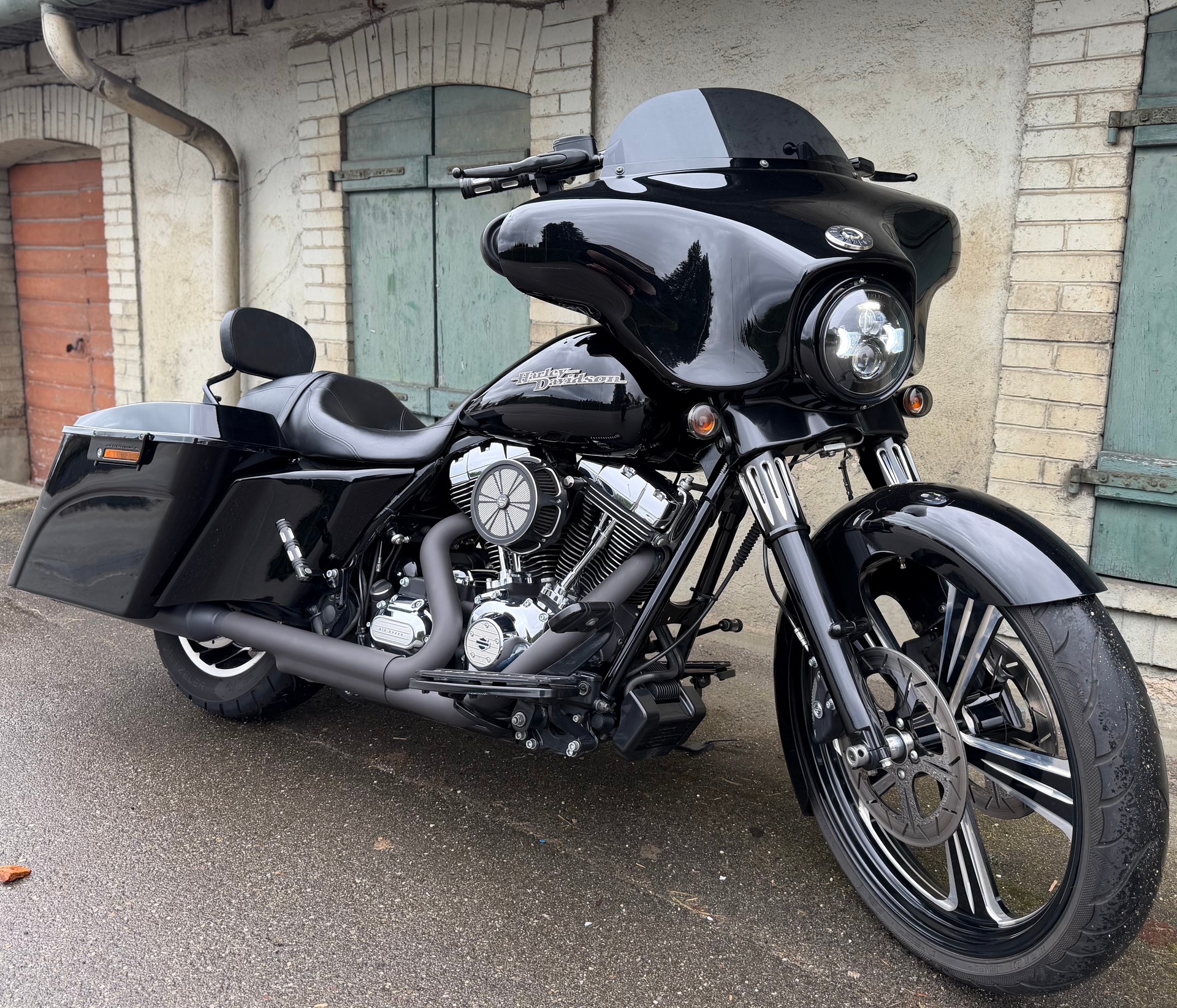 HARLEY-DAVIDSON FLHX Street Glide ABS-image-12