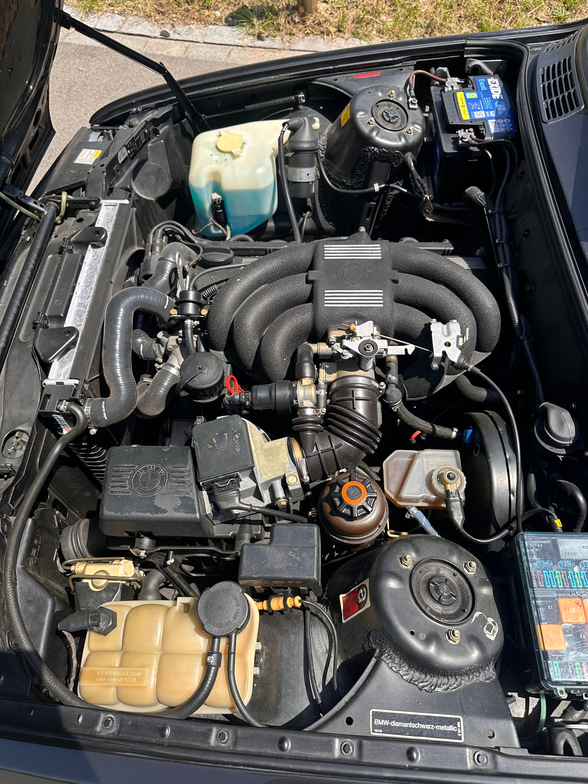 BMW E30 325i Cabrio-image-1