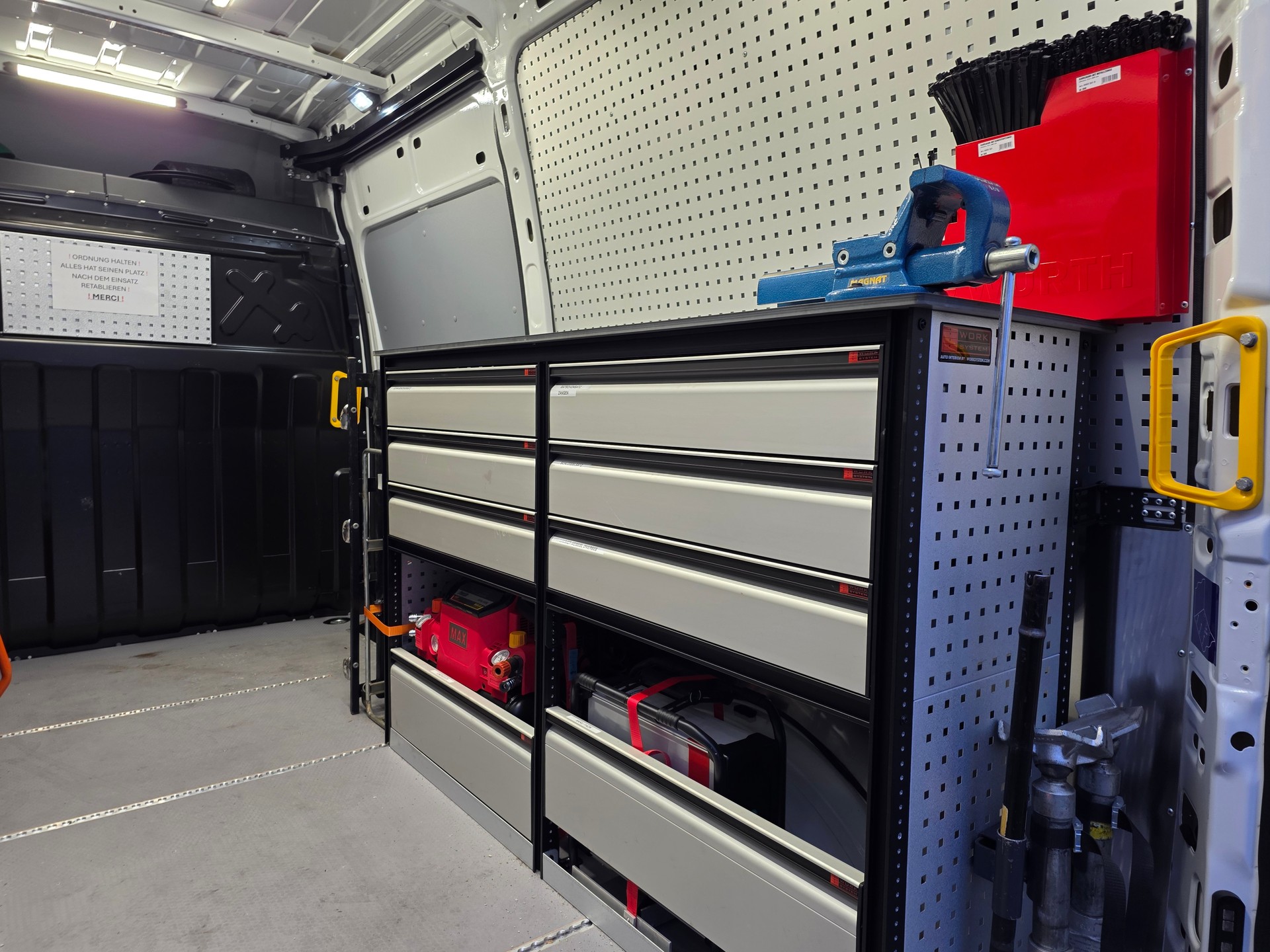 IVECO 38S14E V-image-8