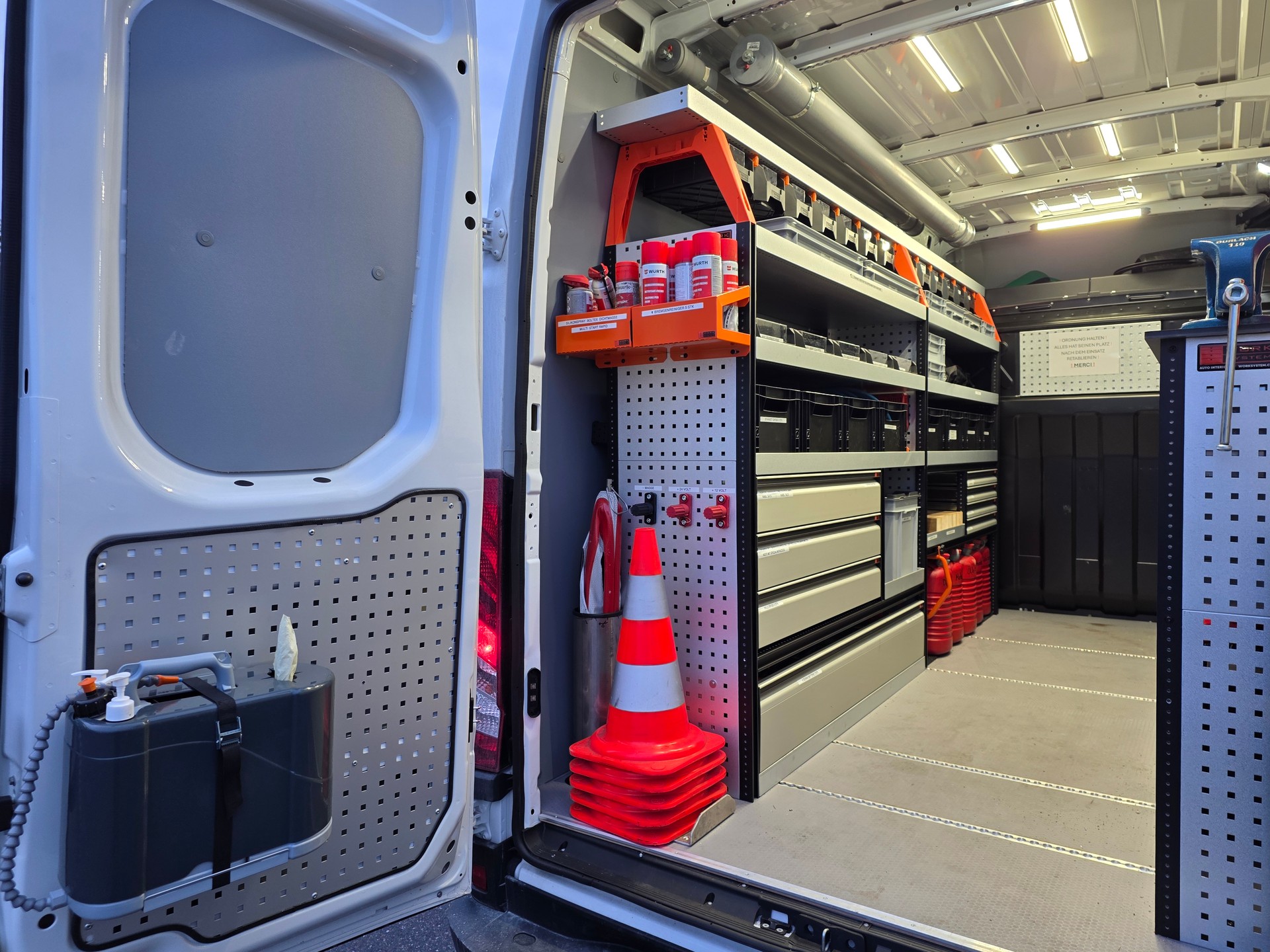 IVECO 38S14E V-image-6