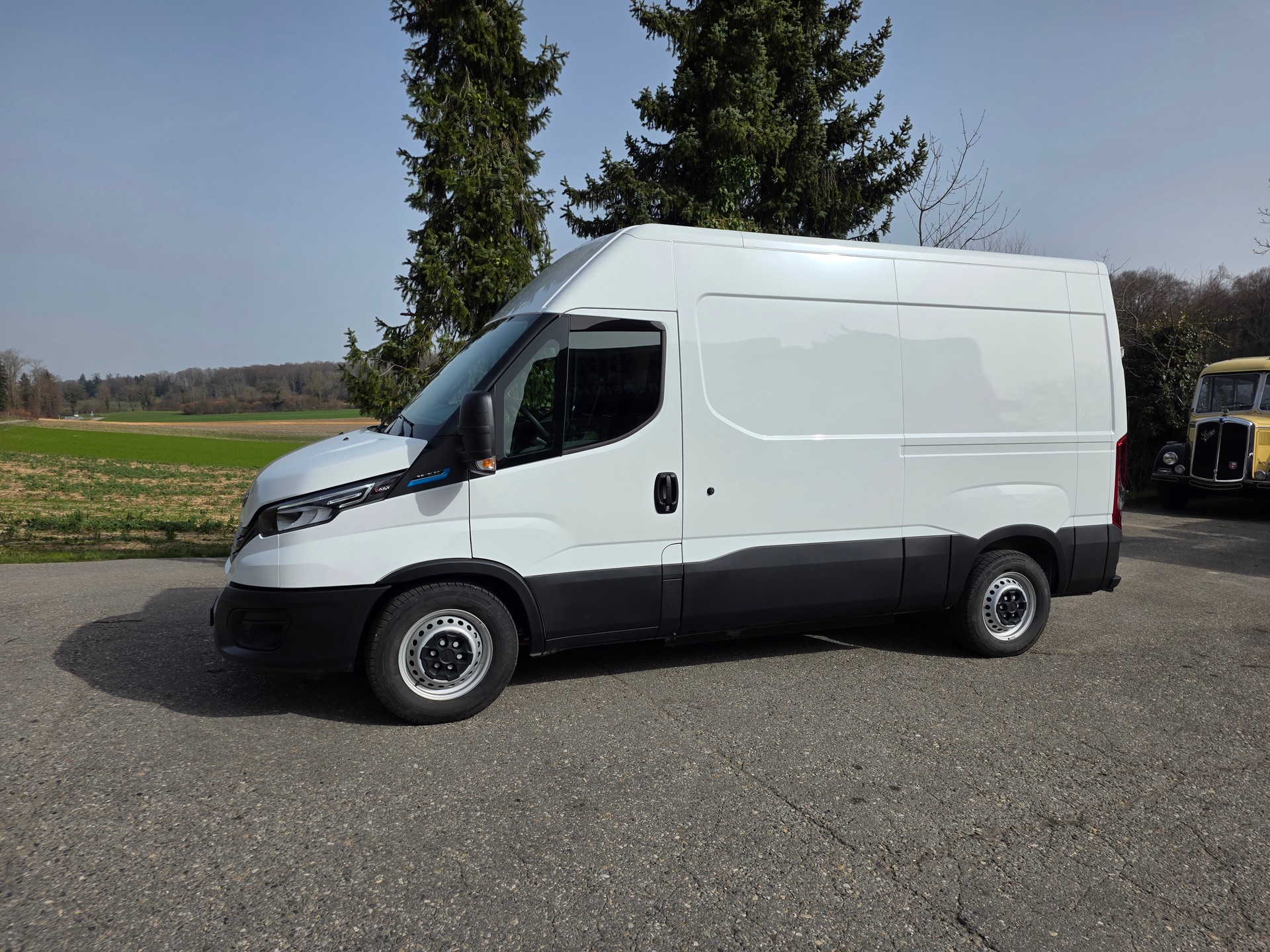 IVECO 38S14E V-image-2