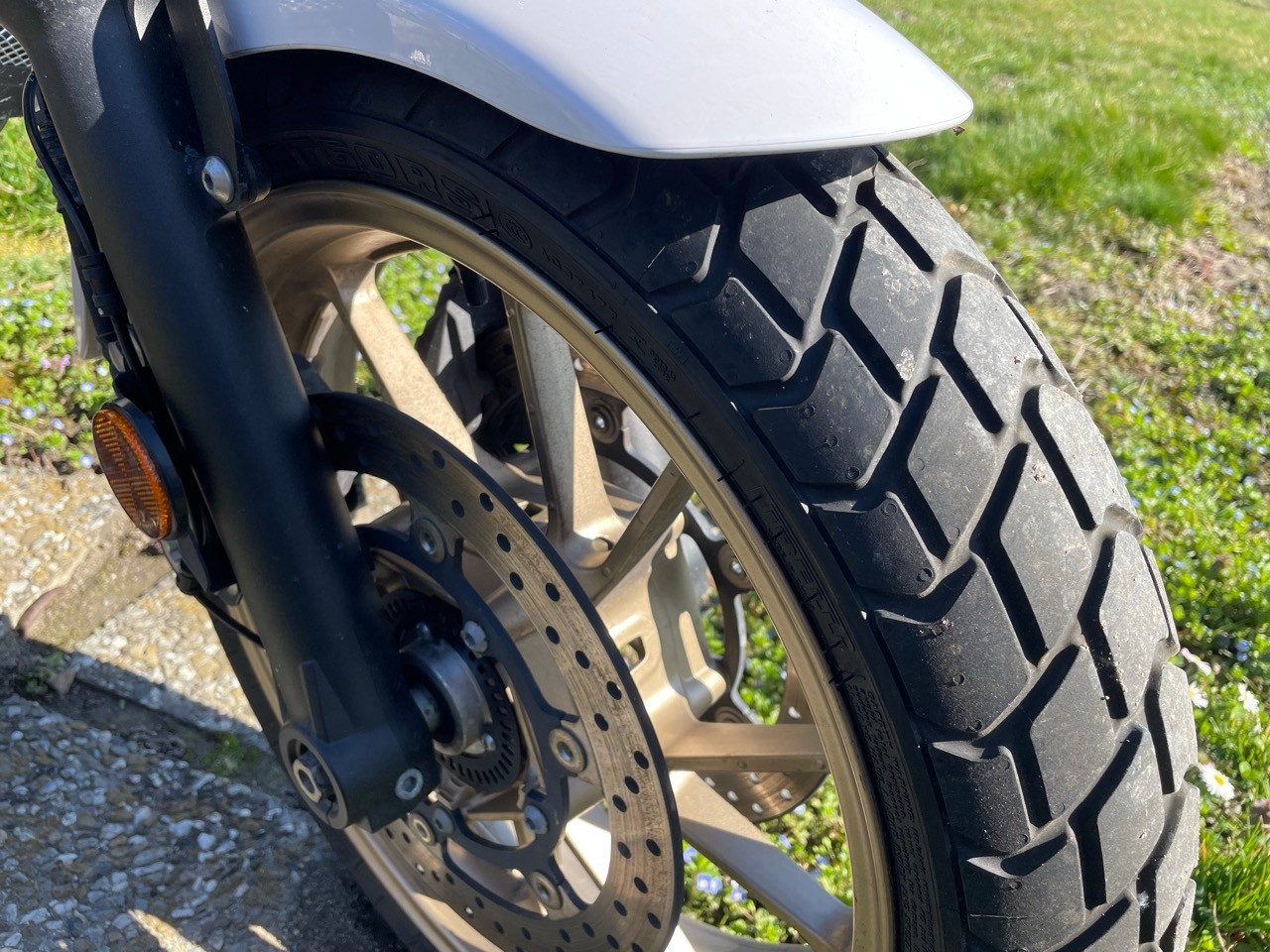 YAMAHA XSR 700 Legacy-image-3