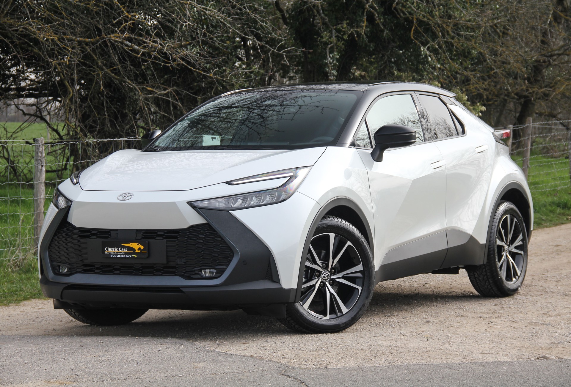 TOYOTA C-HR 2.0 HSD CVT Trend Team Player 🇯🇵 ⭐⭐⭐⭐⭐-image-26