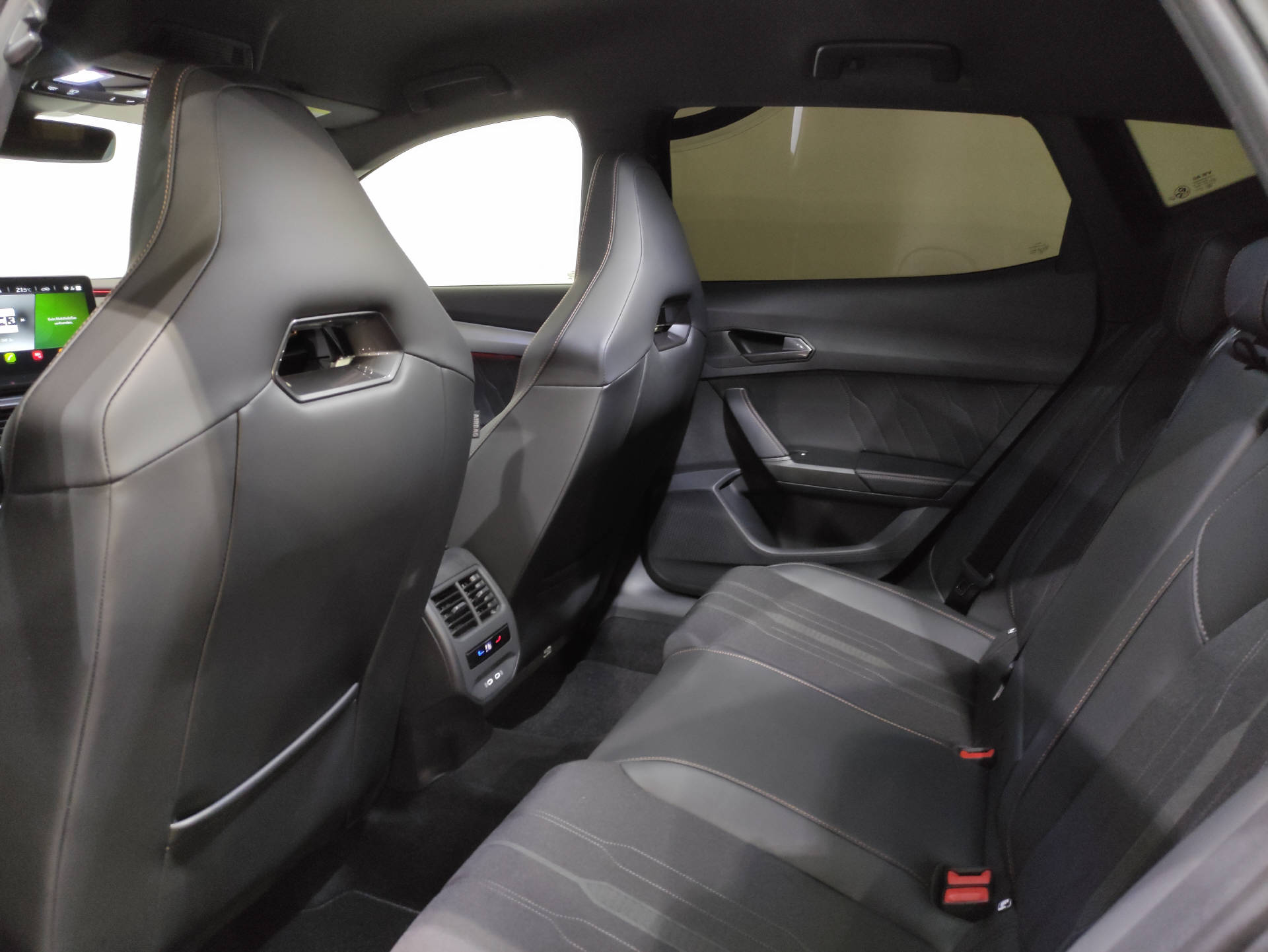 CUPRA Formentor 2.0 TSI VZ 4Drive DSG Black-Edition-image-11