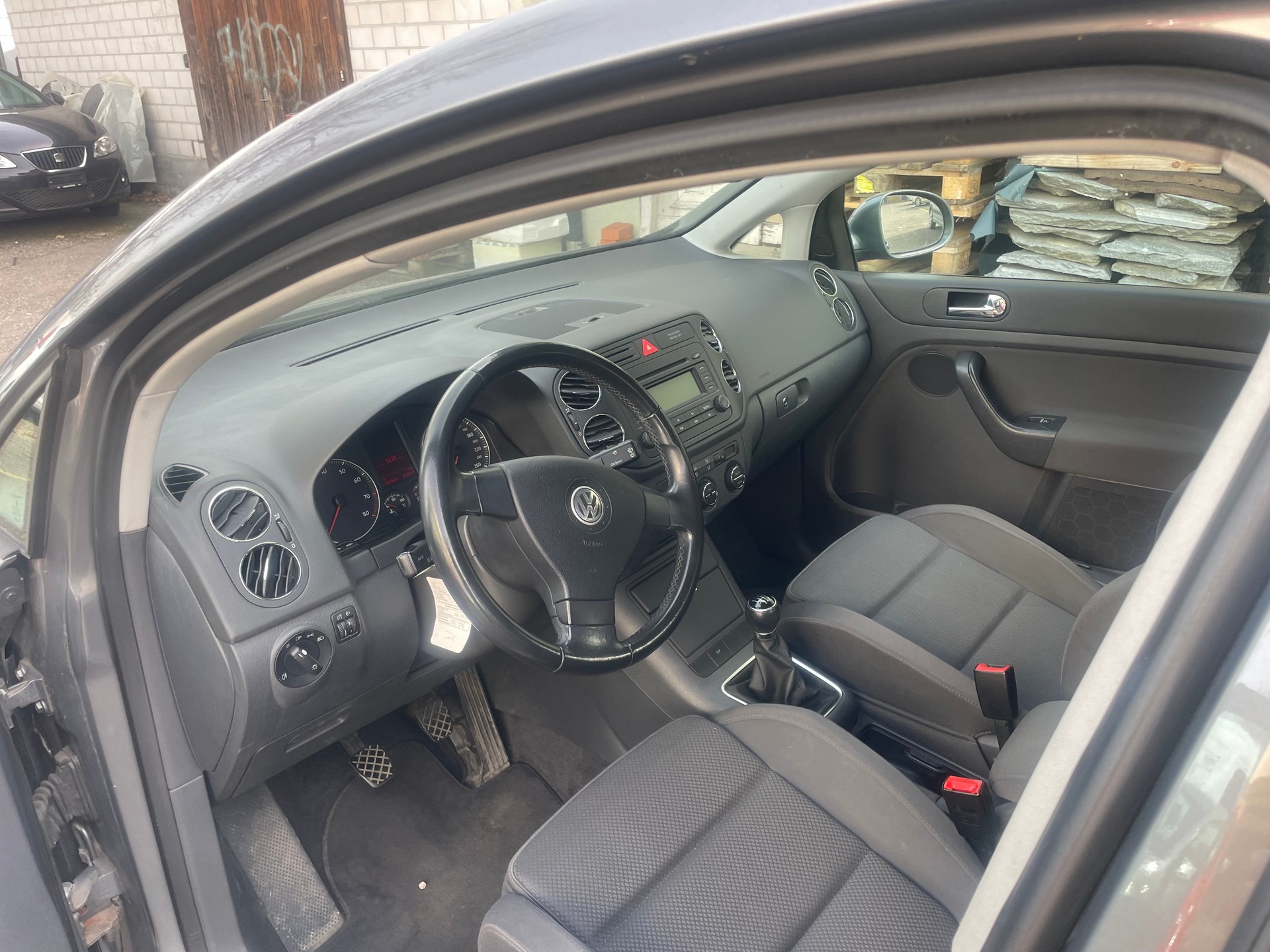 VW Golf Plus 1.6 FSI Comfortline-image-8