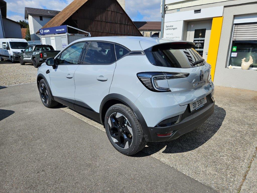 RENAULT Captur 1.8 E-Tech techno-image-5