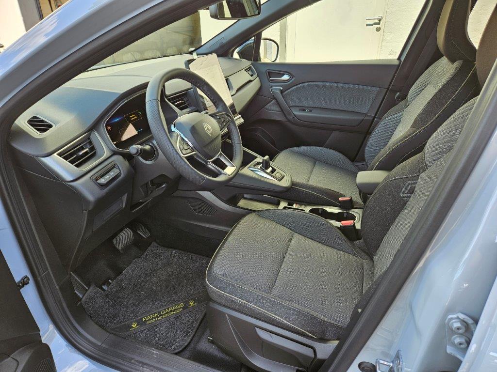 RENAULT Captur 1.8 E-Tech techno-image-6