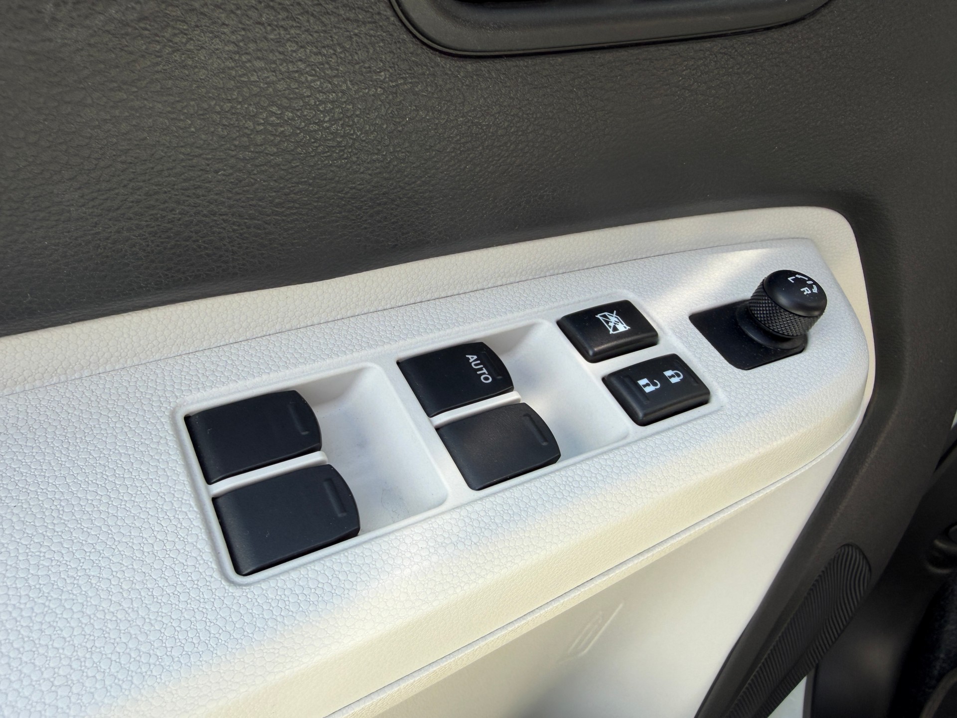 SUZUKI Ignis 1.2i Piz Sulai Top Hybrid 4x4-image-18