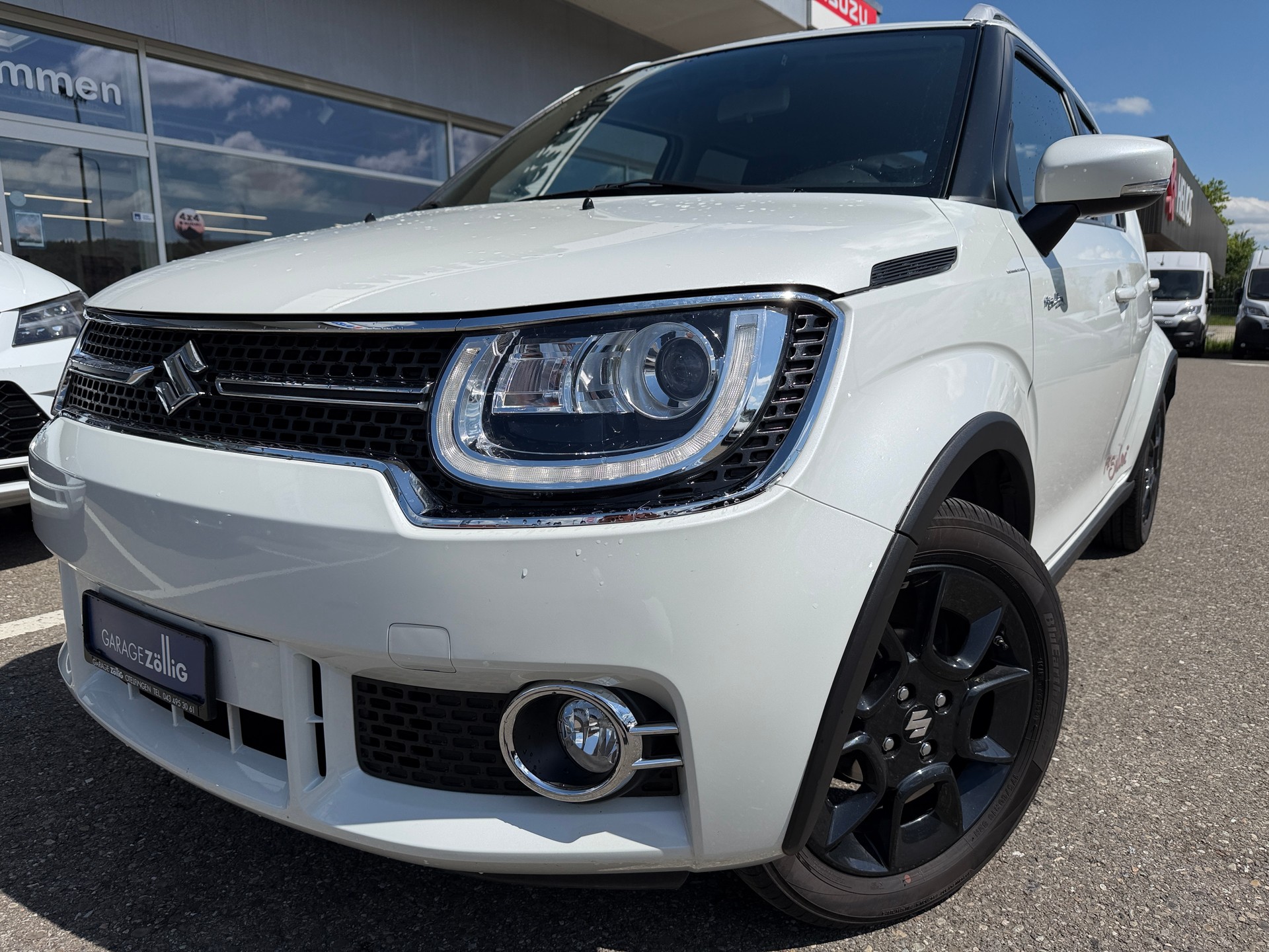 SUZUKI Ignis 1.2i Piz Sulai Top Hybrid 4x4-showroom-element-1